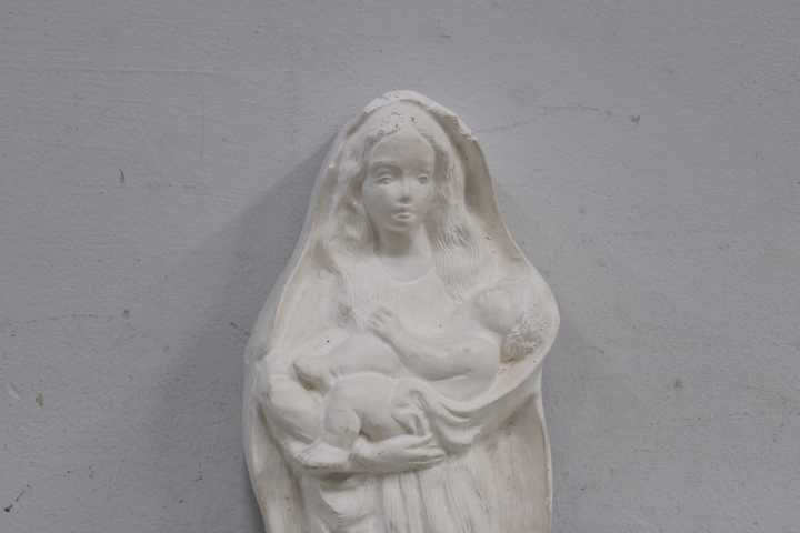 Set religieuze beelden en kruisen – foto 17 – kavel bij GSD Auctions, Zoeterwoude