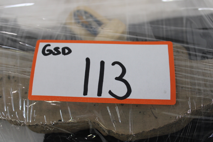Set religieuze beelden en kruisen – foto 23 – kavel bij GSD Auctions, Zoeterwoude