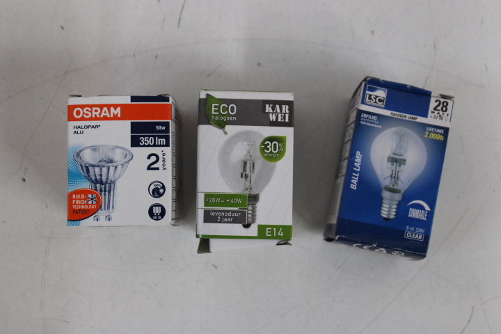 Diverse LED en spaarlampen assorti – foto 13 – kavel bij GSD Auctions, Zoeterwoude