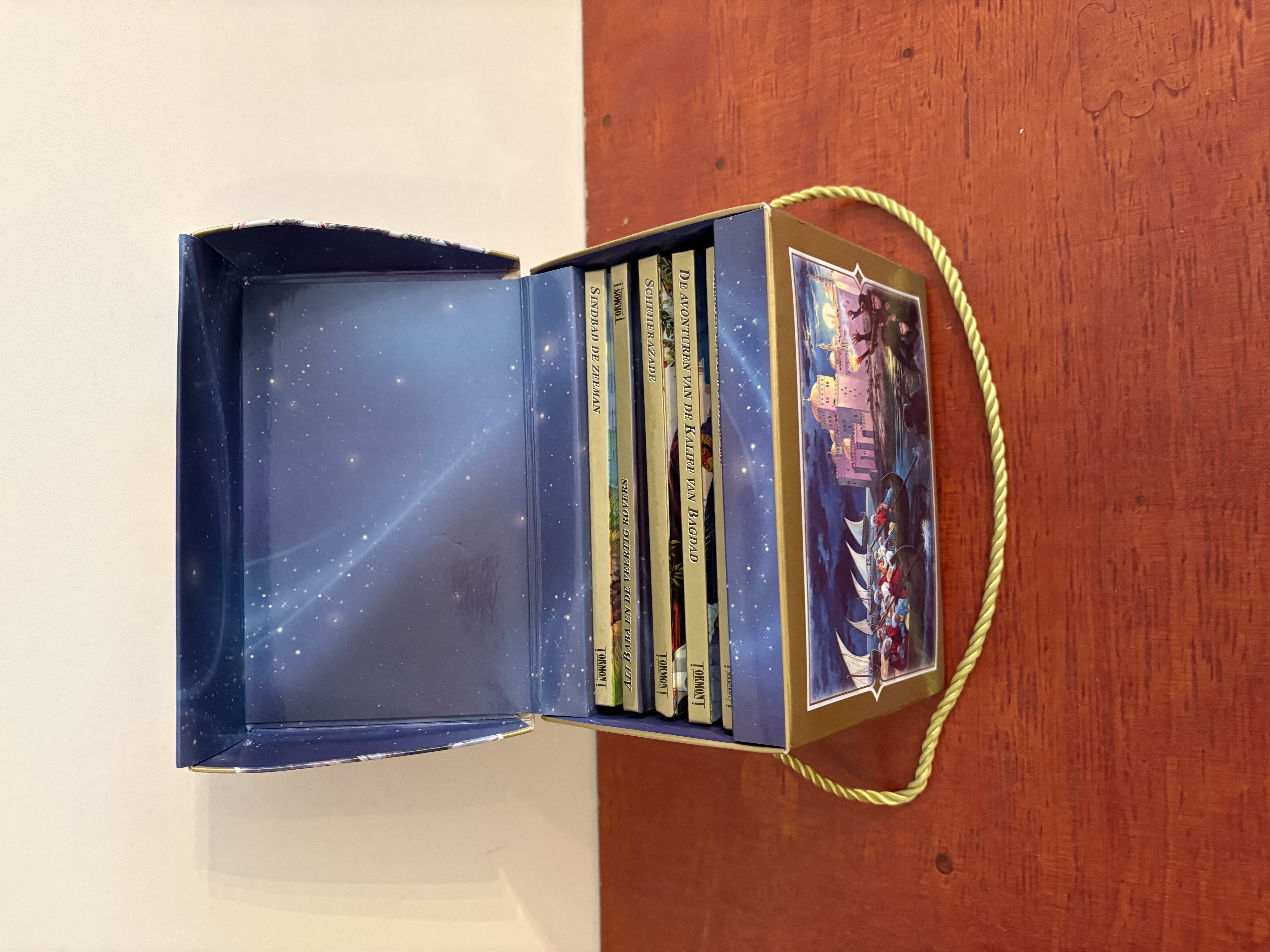Sprookjes boeken in speciale verzamel box – foto 2 – kavel bij GSD Auctions, Zoeterwoude