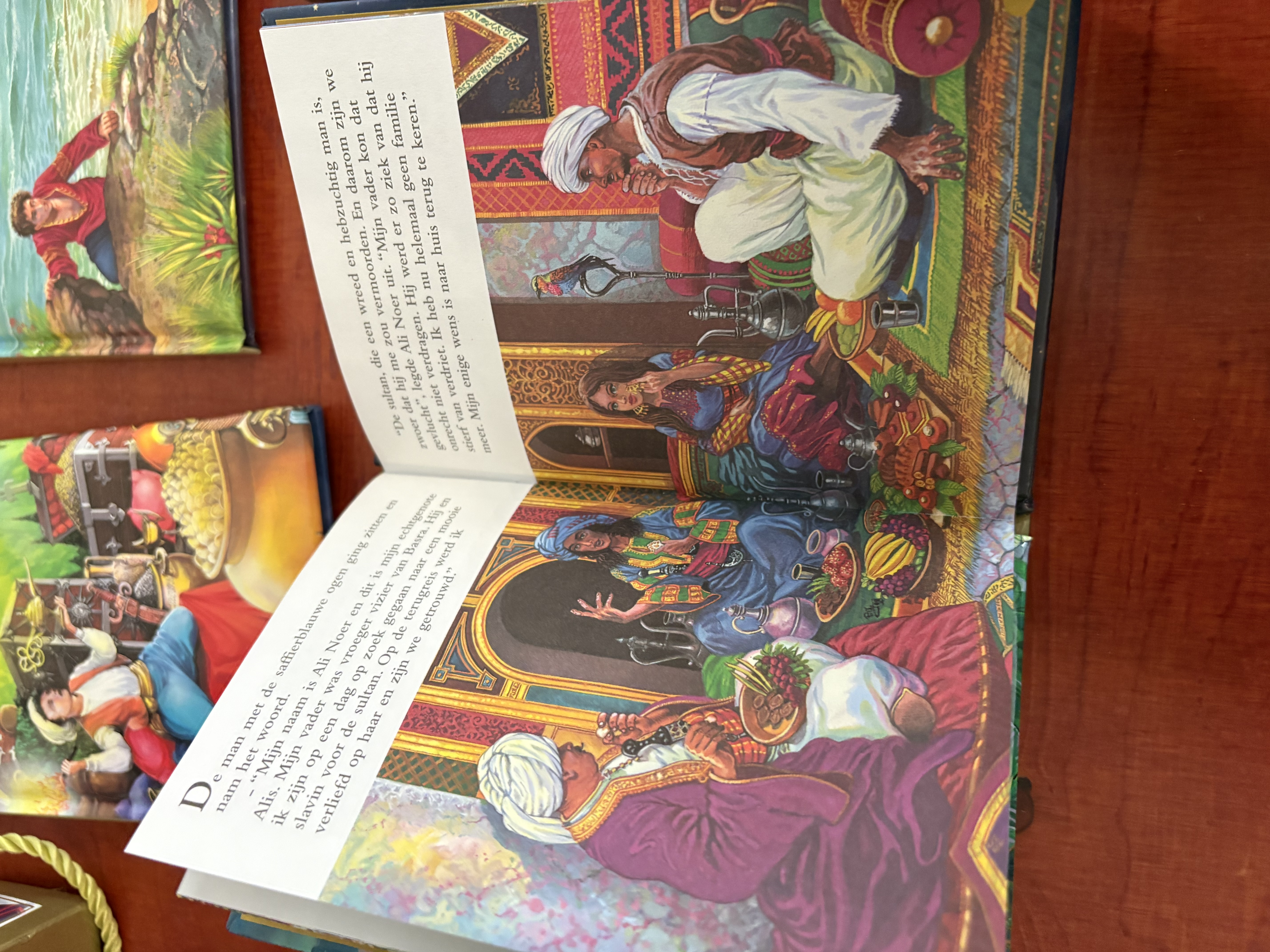 Sprookjes boeken in speciale verzamel box – foto 8 – kavel bij GSD Auctions, Zoeterwoude