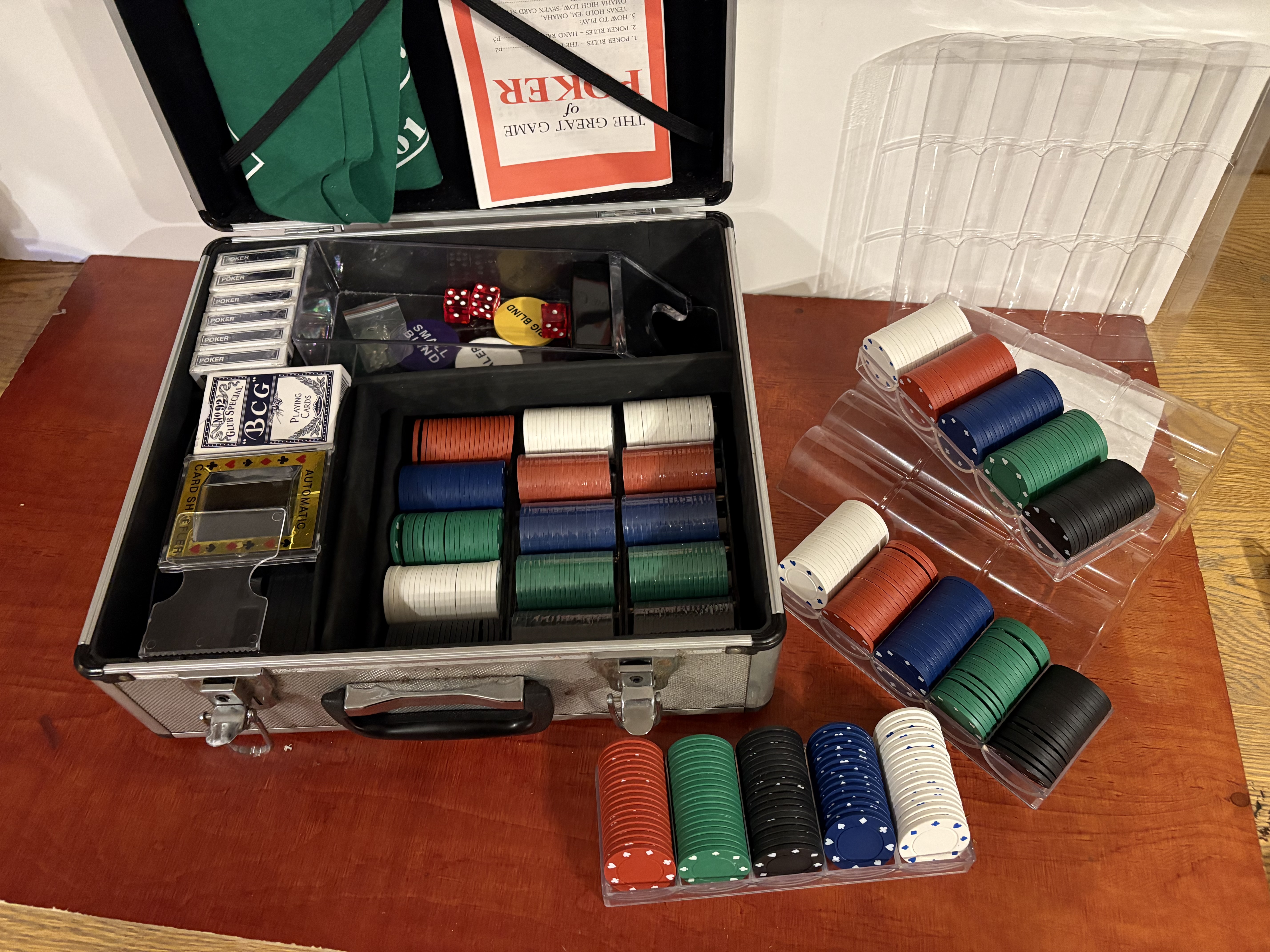 Casino set grote koffer – foto 2 – kavel bij GSD Auctions, Zoeterwoude