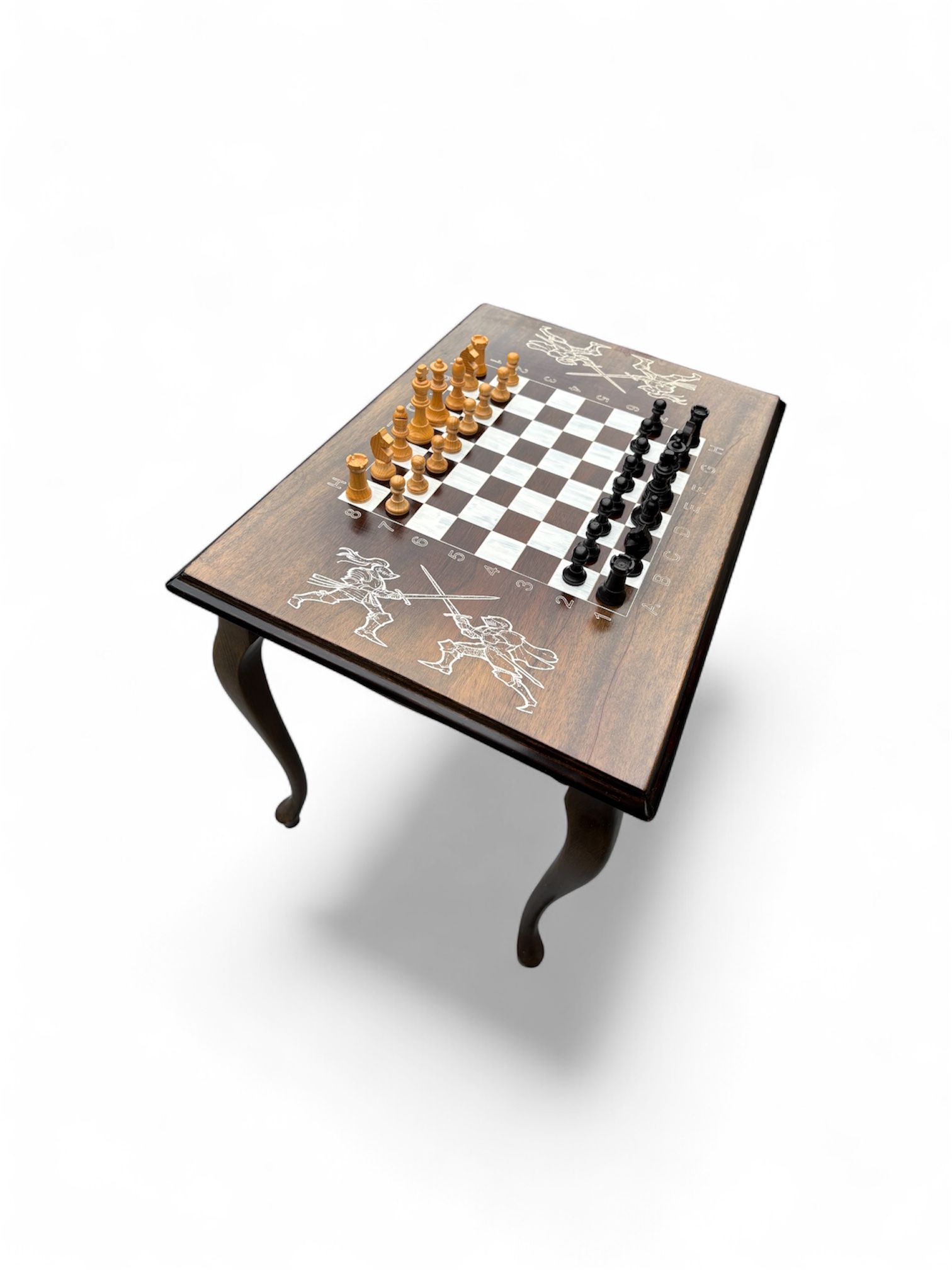 Schaakspel op tafel (nummer 7) – foto 2 – kavel bij GSD Auctions, Zoeterwoude