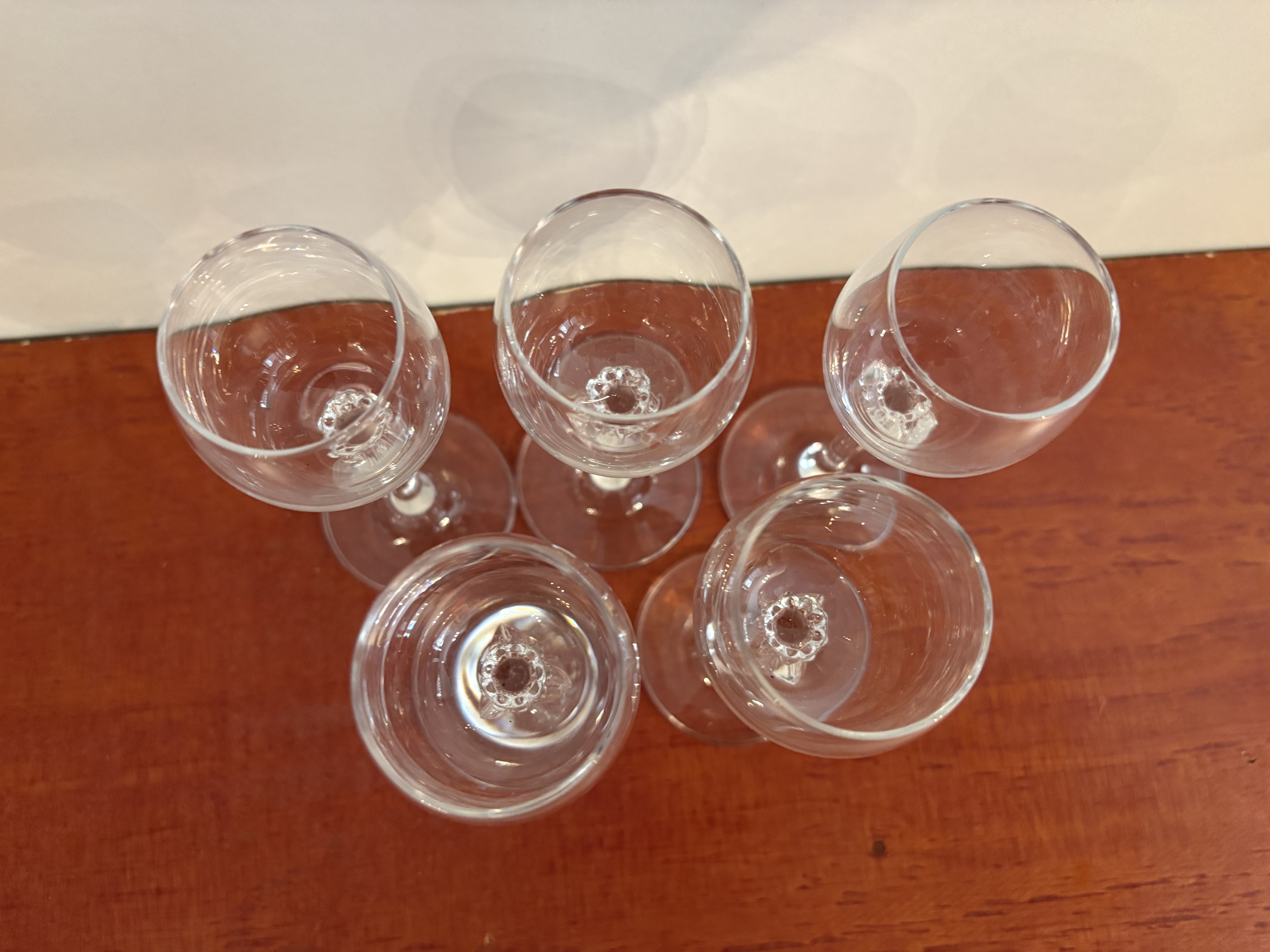 5 kristallen wodka glazen greep met tulp – foto 8 – kavel bij GSD Auctions, Zoeterwoude