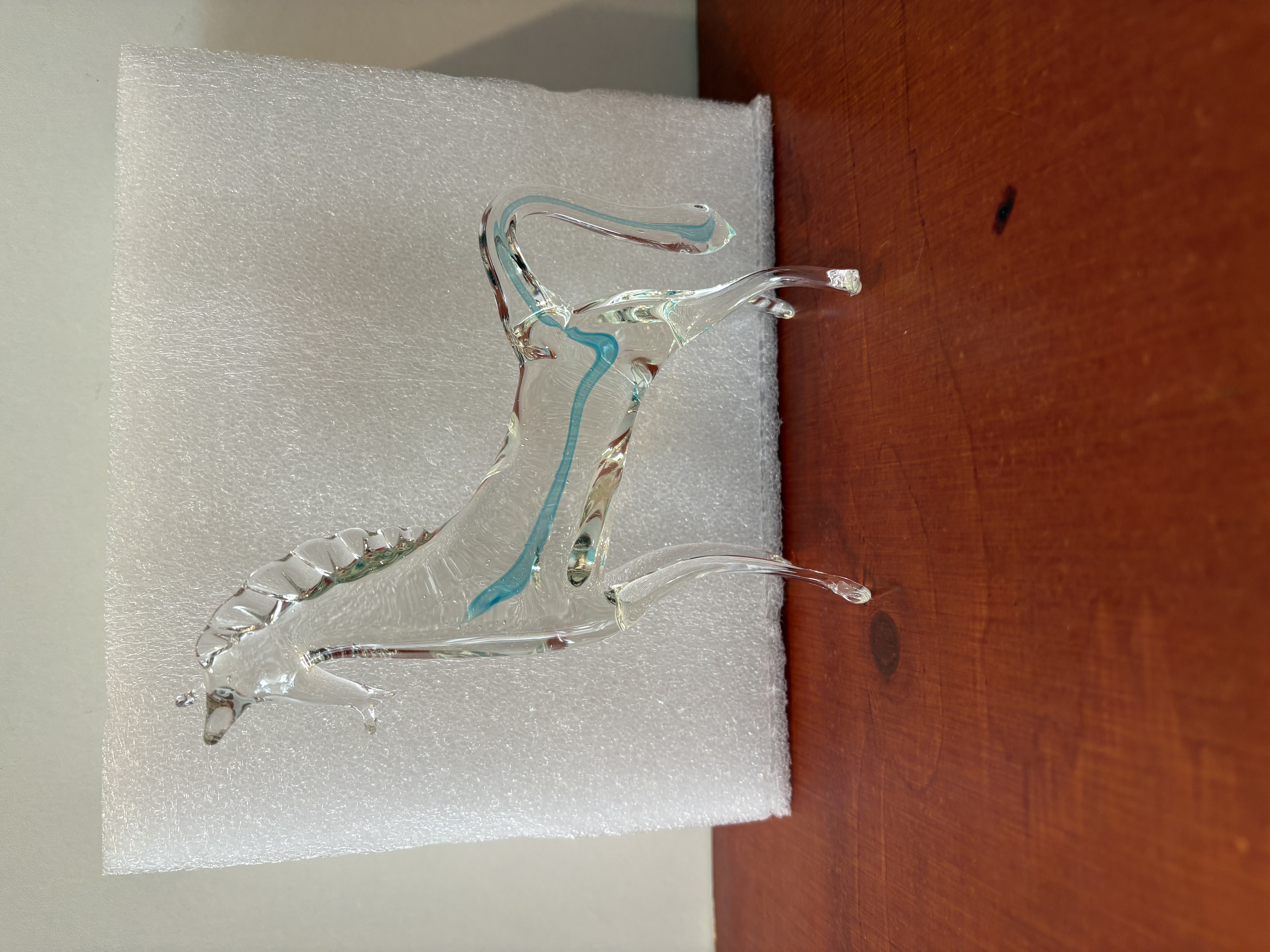 Decoratieve glazen sculptuur van een paard – foto 2 – kavel bij GSD Auctions, Zoeterwoude