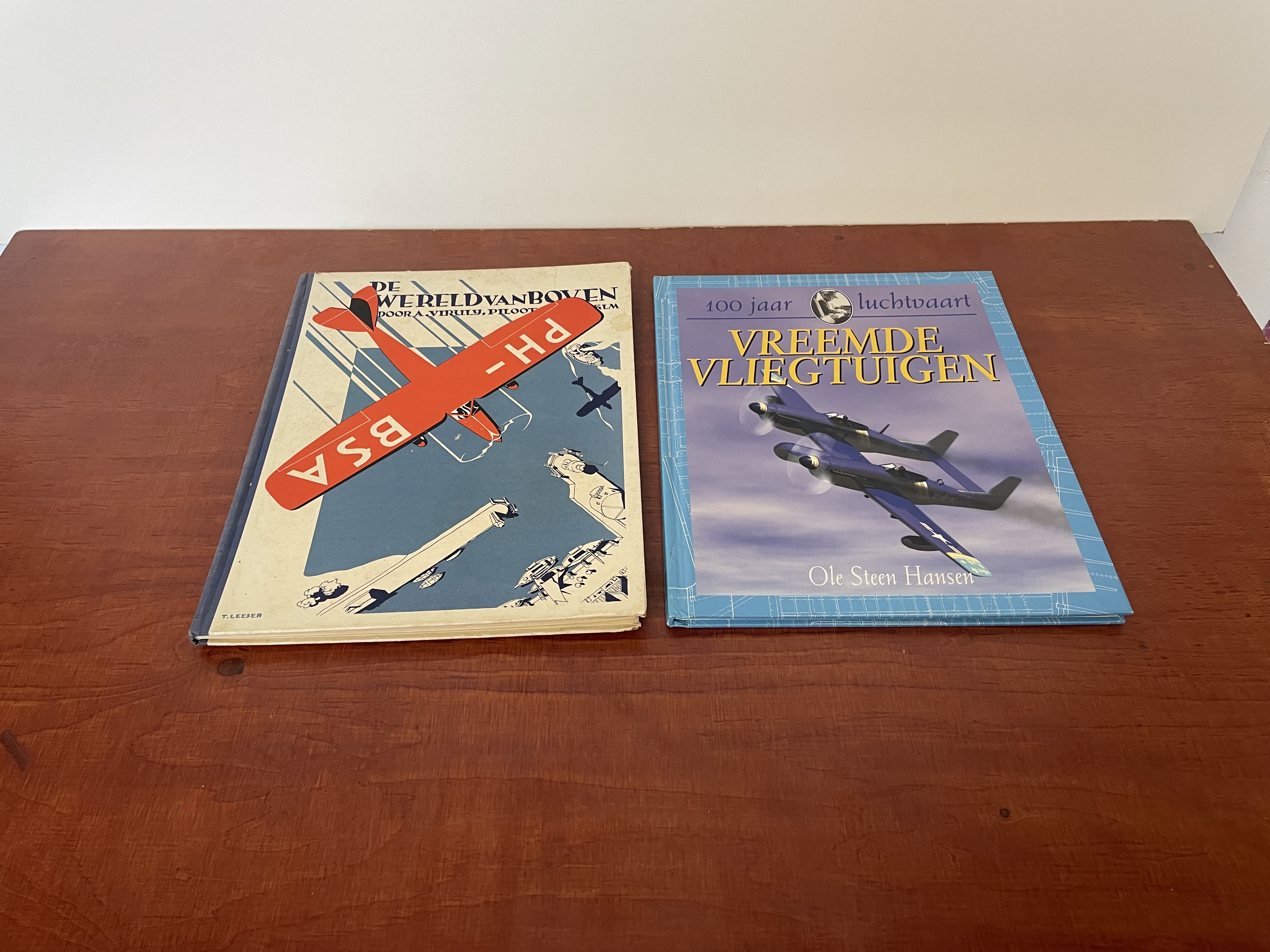 3 Boeken over vliegtuigen – kavel bij GSD Auctions, Zoeterwoude