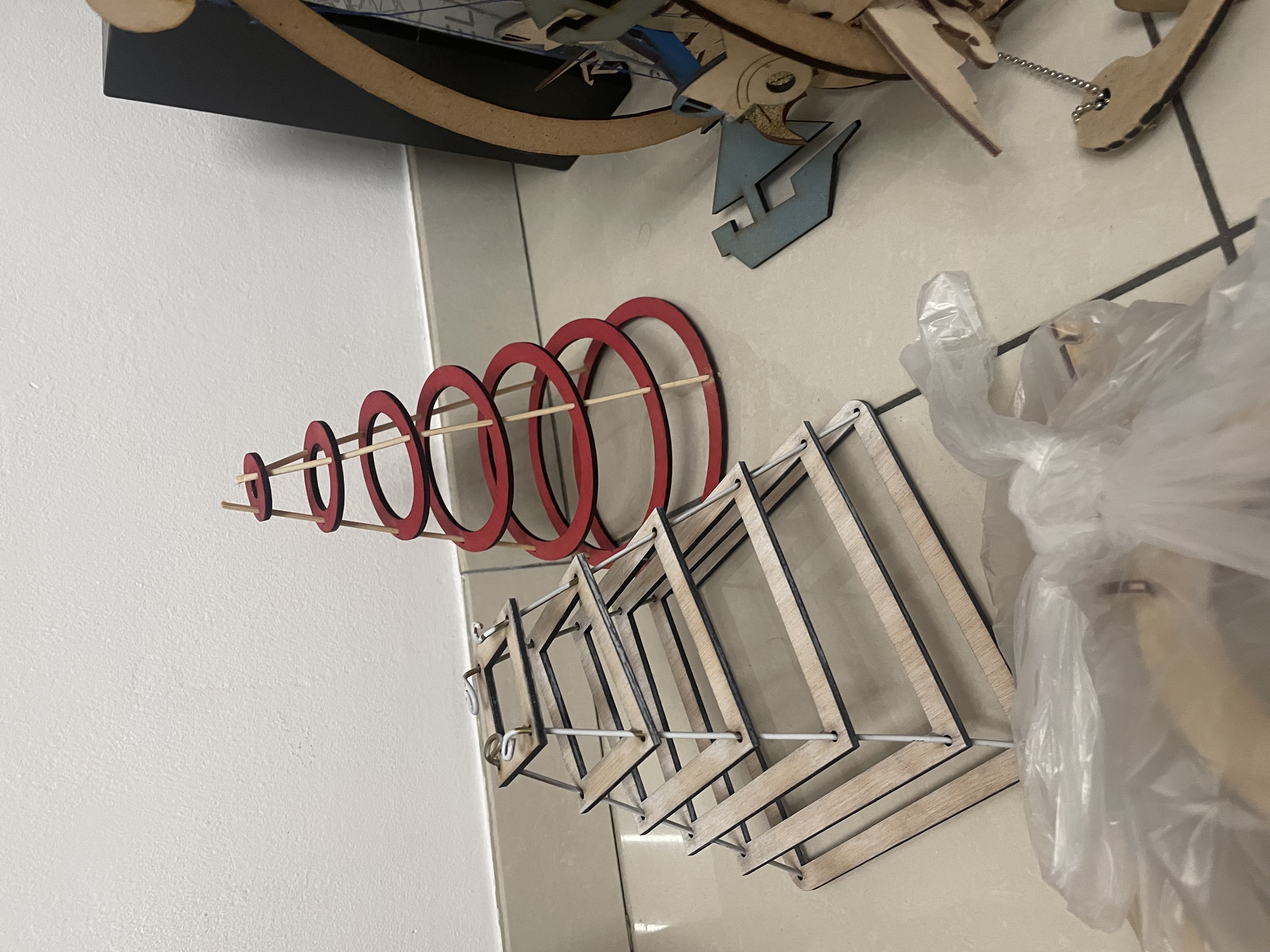 Lampen kapen doos vol – foto 13 – kavel bij GSD Auctions, Zoeterwoude