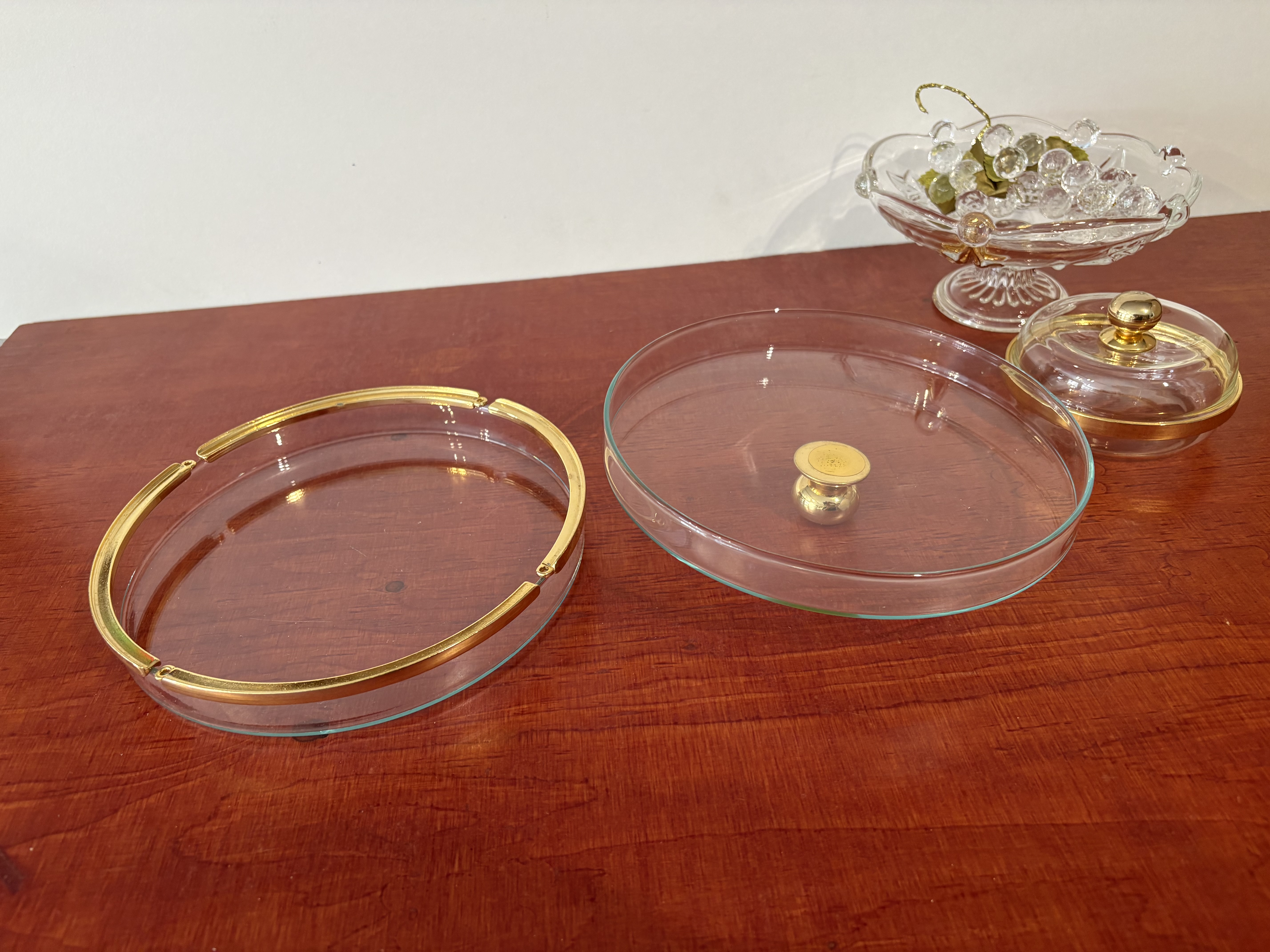 Elegante glazen snoep poten met druiven – foto 14 – kavel bij GSD Auctions, Zoeterwoude