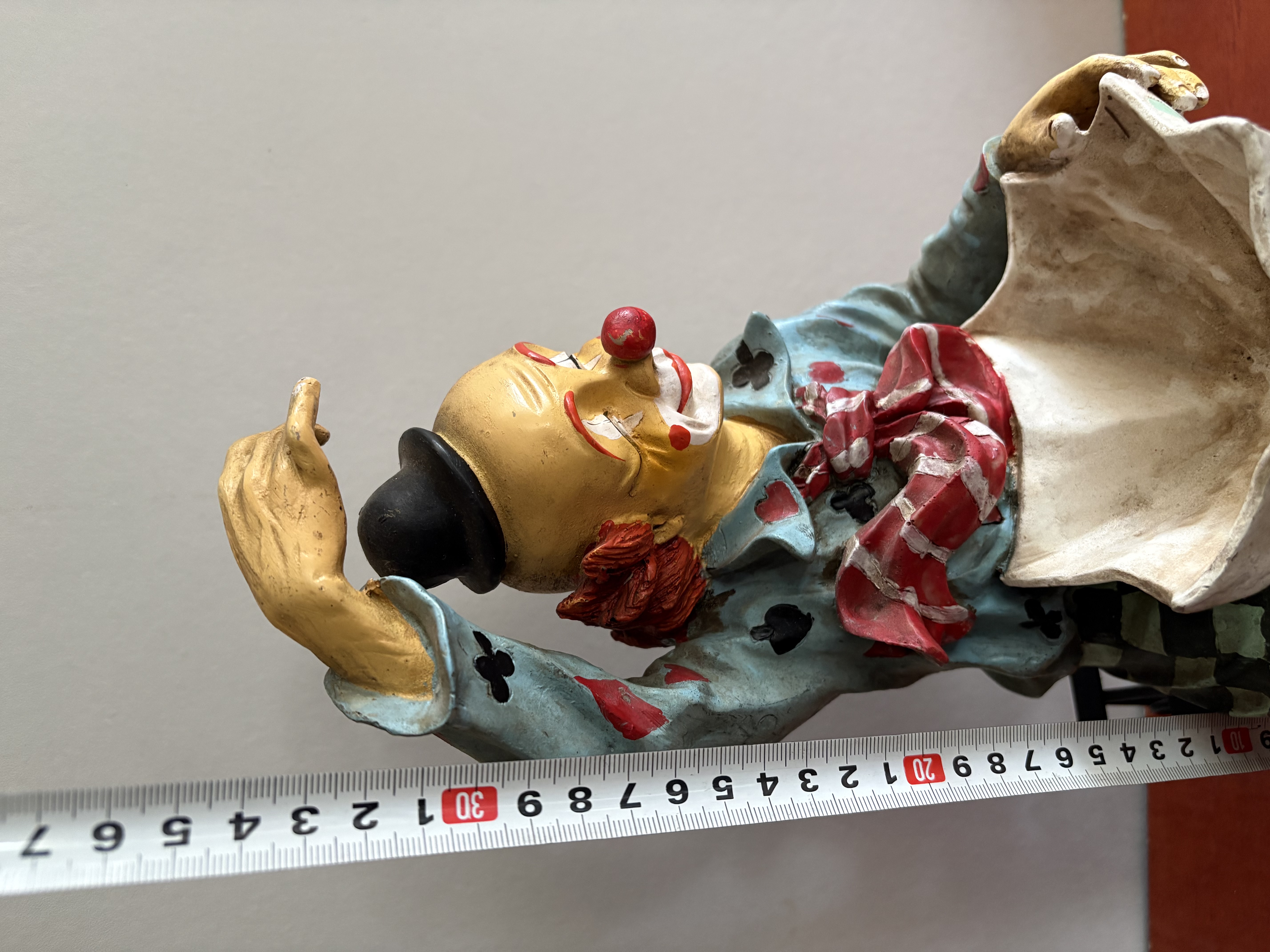 Clown met kleine paraplu kunststof – foto 2 – kavel bij GSD Auctions, Zoeterwoude