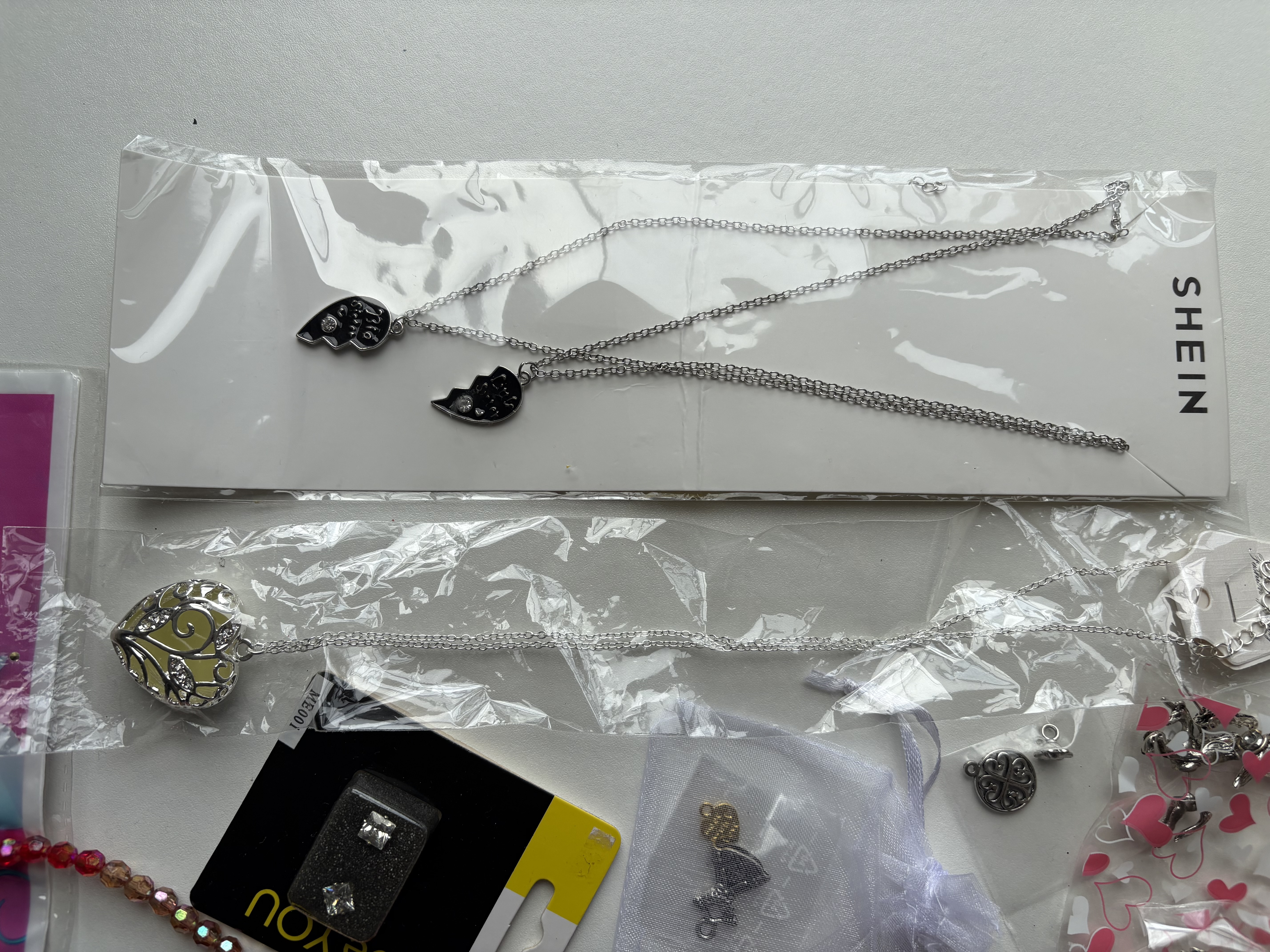 Sieraden verzameling ( N2) – foto 5 – kavel bij GSD Auctions, Zoeterwoude