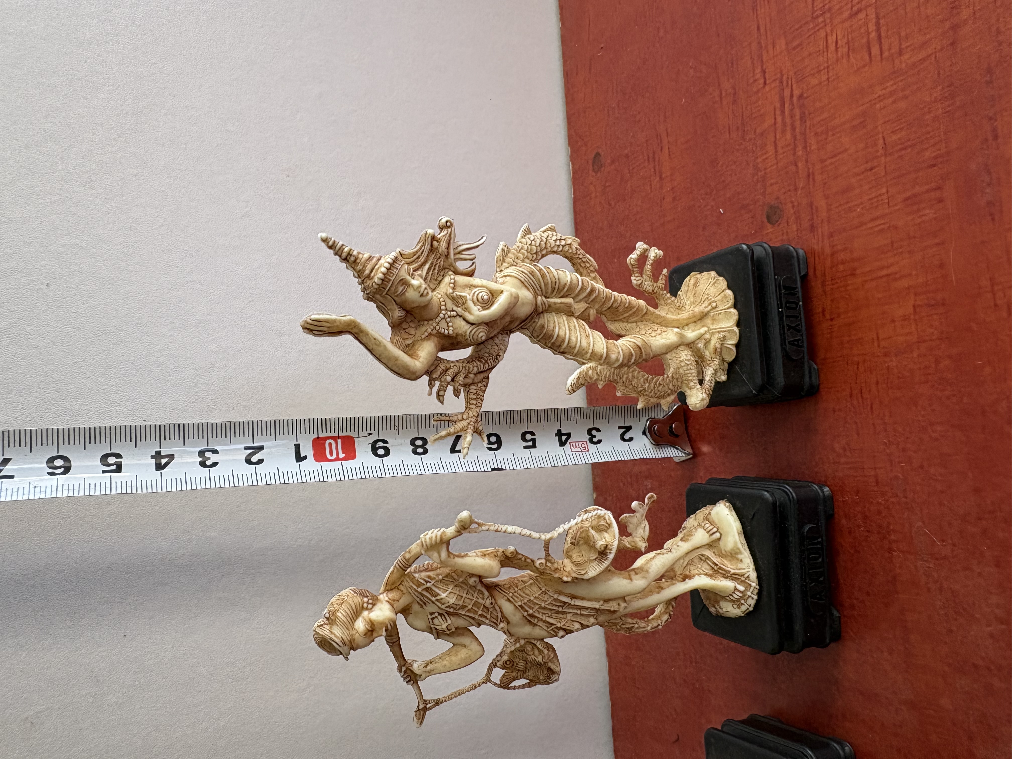 Miniaturen Chinese beeldjes plastic – foto 4 – kavel bij GSD Auctions, Zoeterwoude