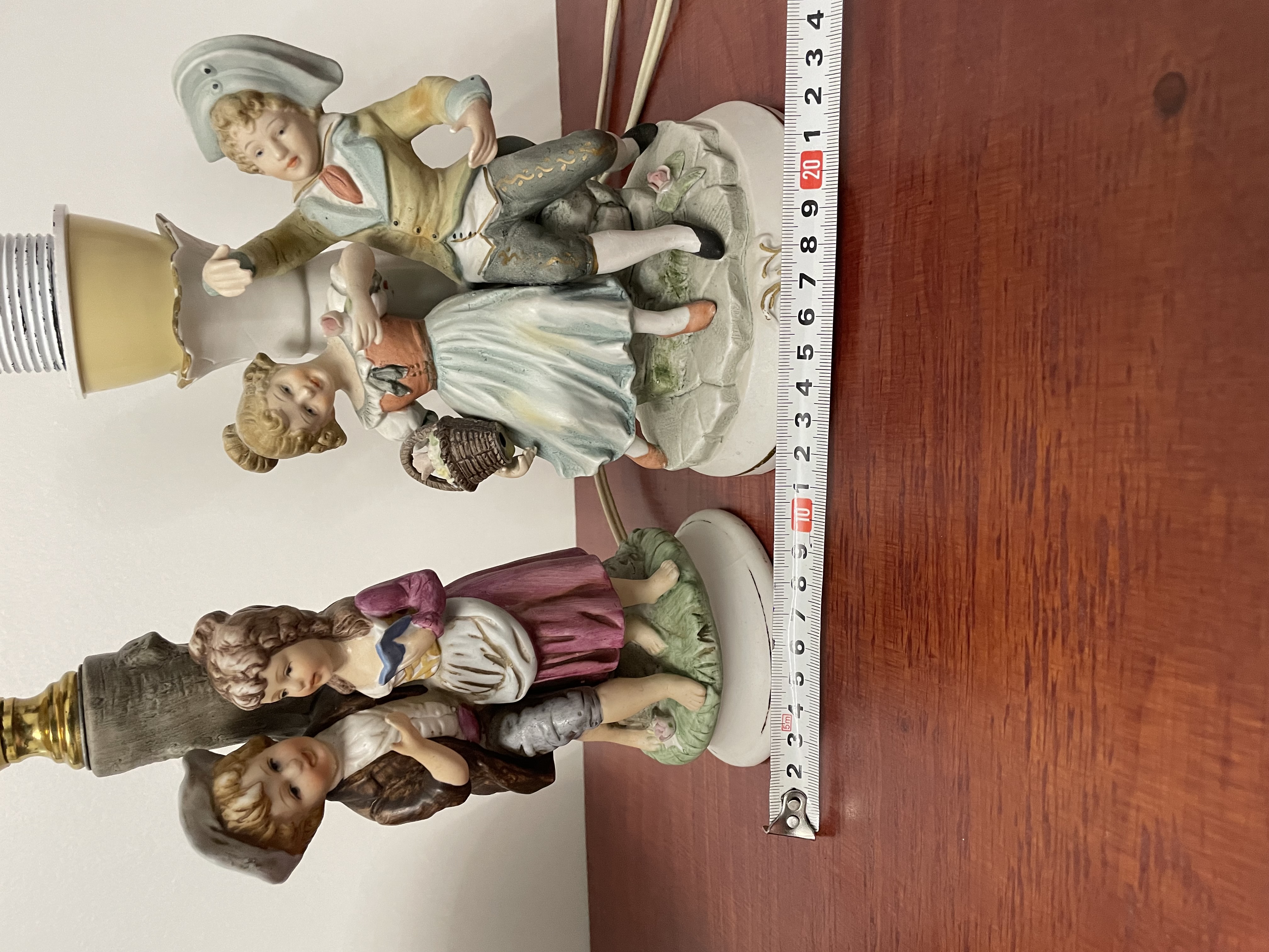 2 kleine tafellamp met lampenkapen van Duitse fabriek – foto 14 – kavel bij GSD Auctions, Zoeterwoude