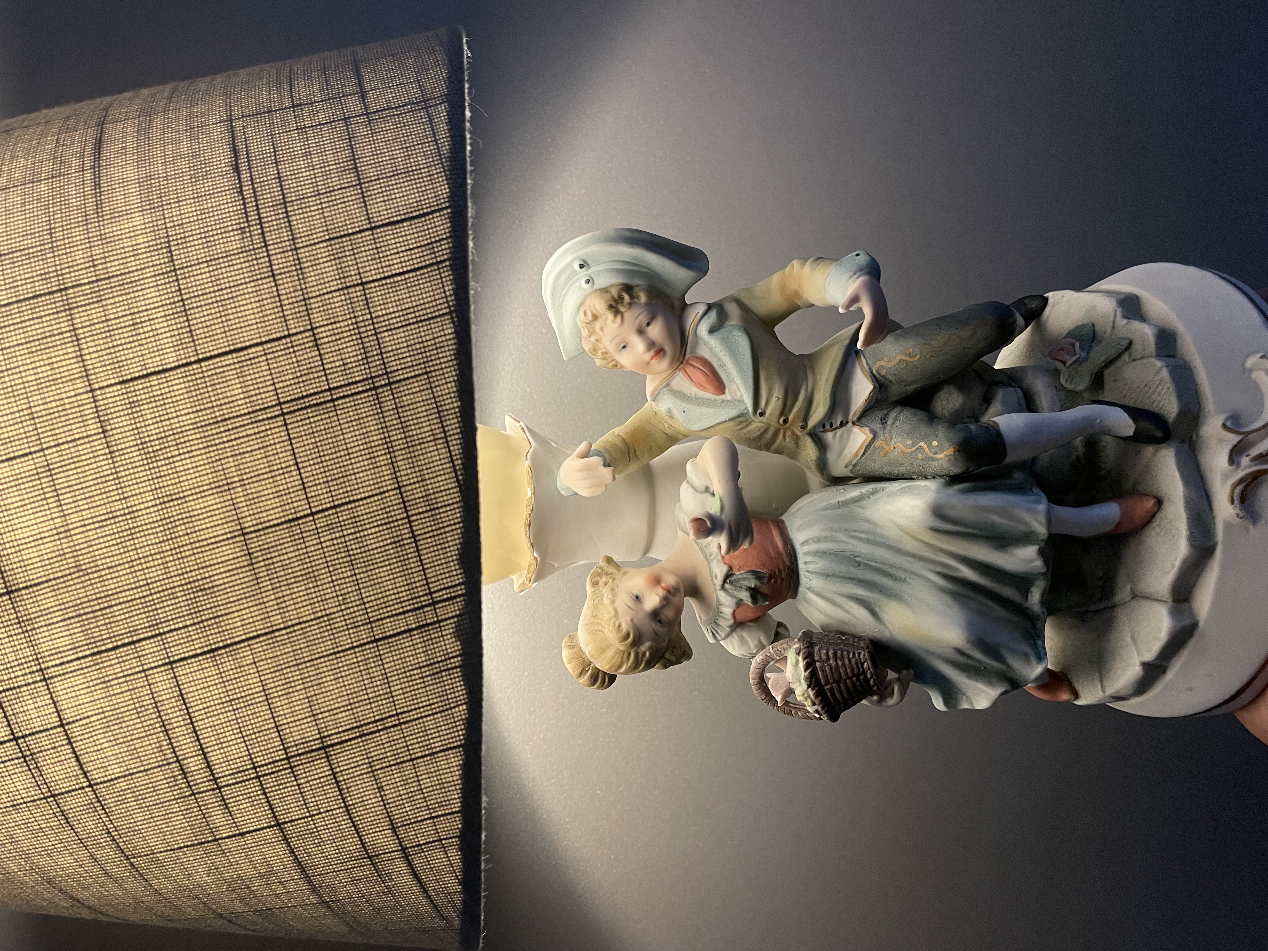 2 kleine tafellamp met lampenkapen van Duitse fabriek – foto 15 – kavel bij GSD Auctions, Zoeterwoude