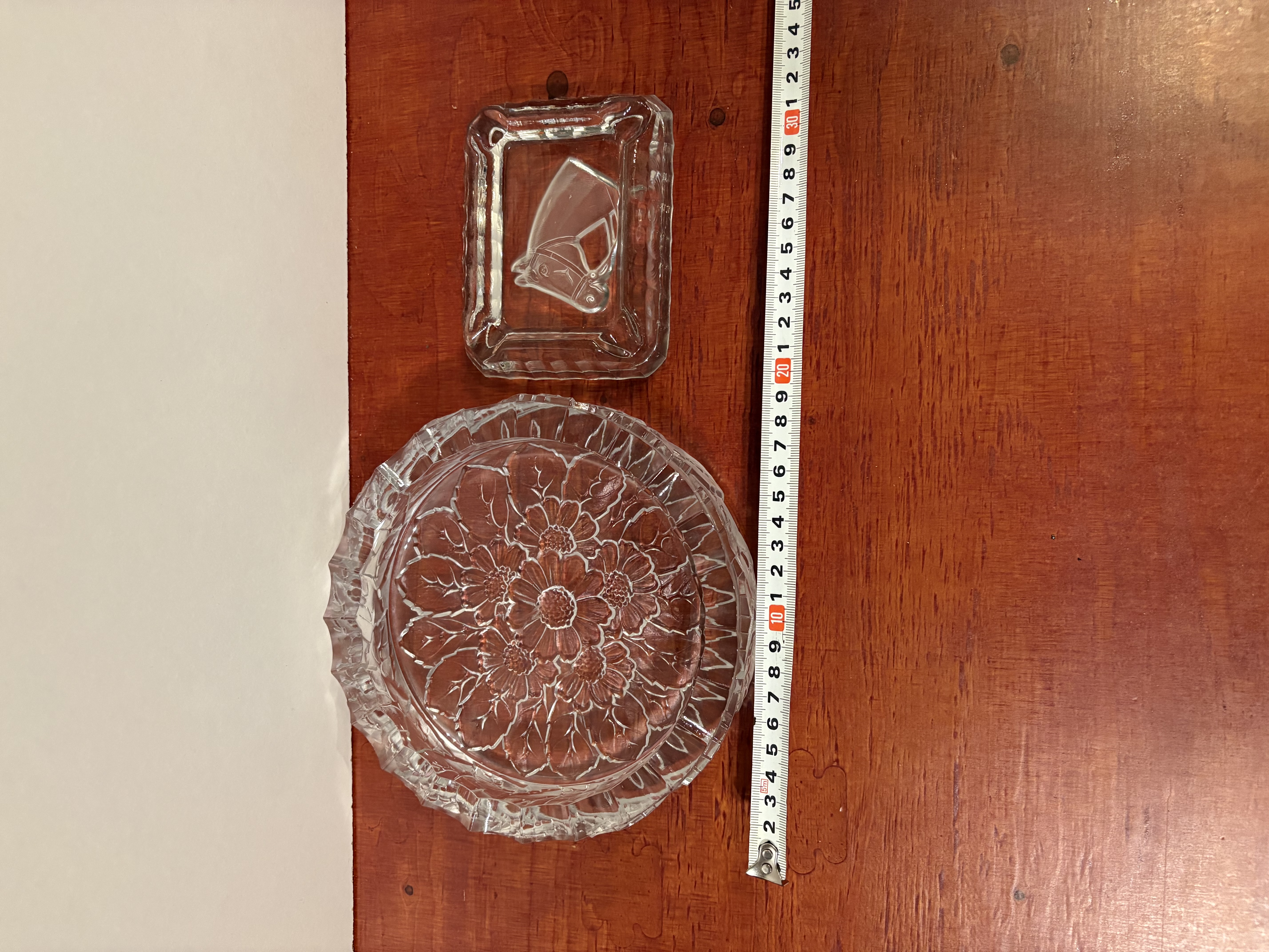 Kristallen asbakken – foto 4 – kavel bij GSD Auctions, Zoeterwoude