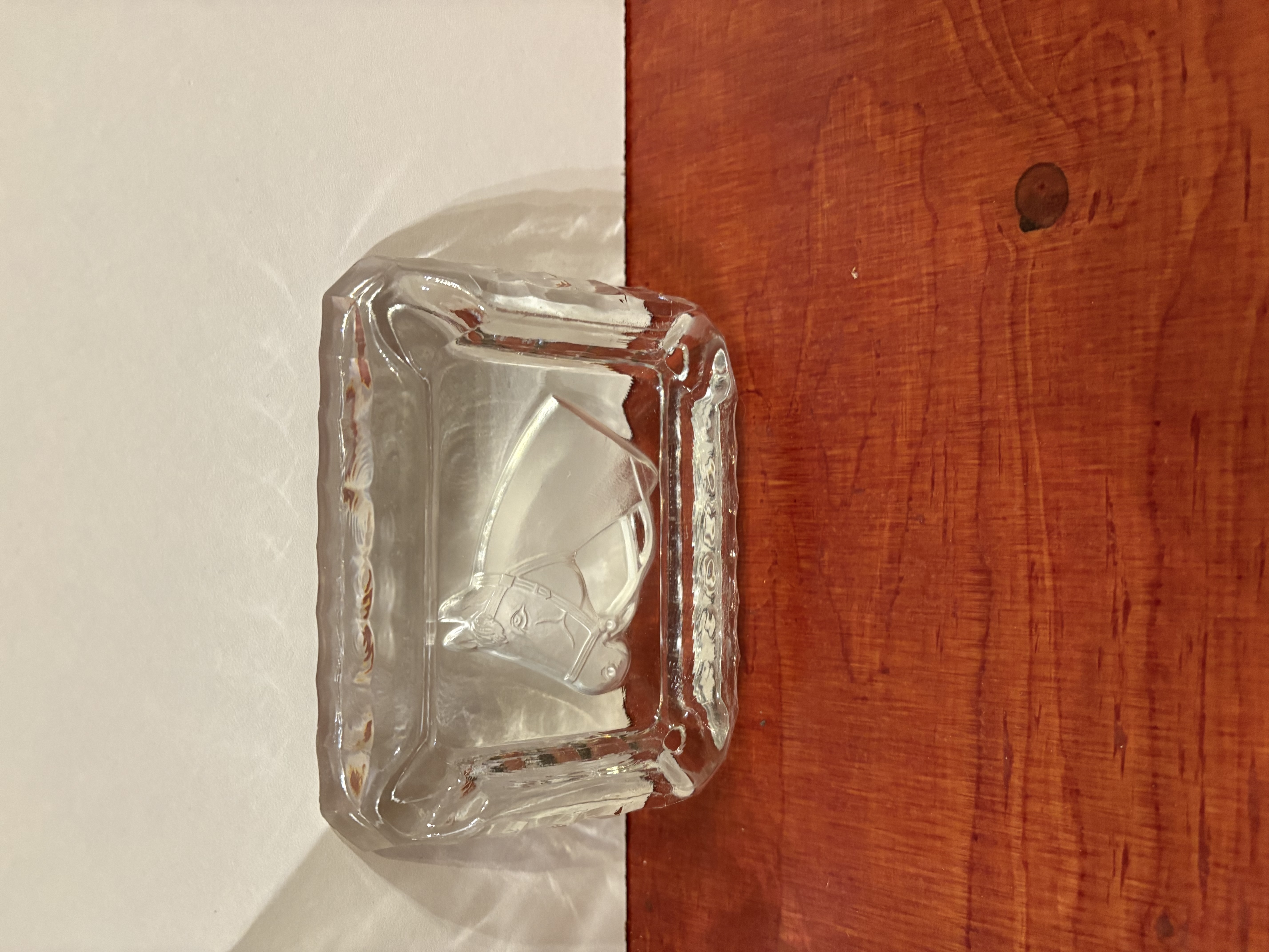 Kristallen asbakken – foto 3 – kavel bij GSD Auctions, Zoeterwoude
