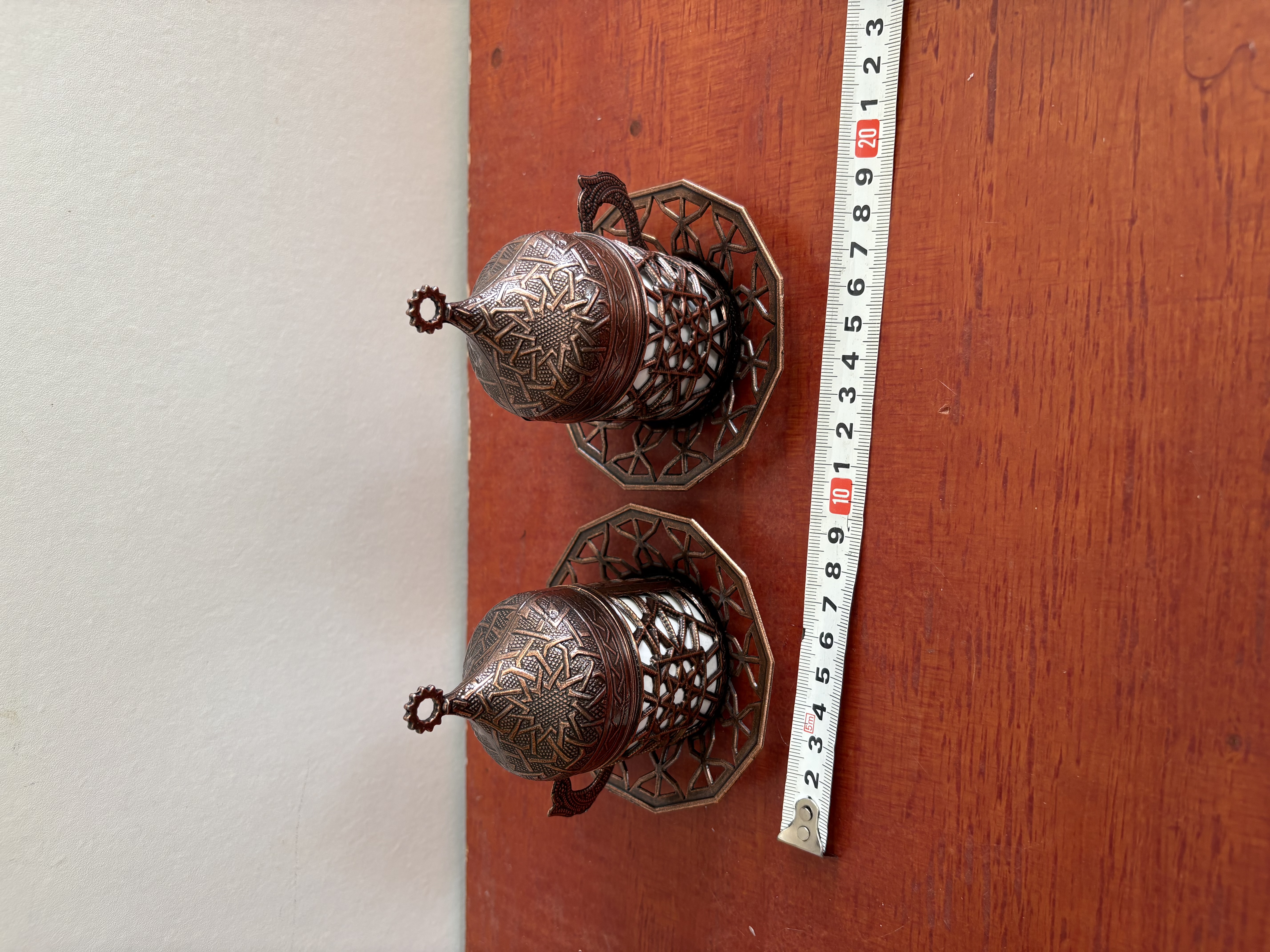 2 identieke kopjes – foto 5 – kavel bij GSD Auctions, Zoeterwoude