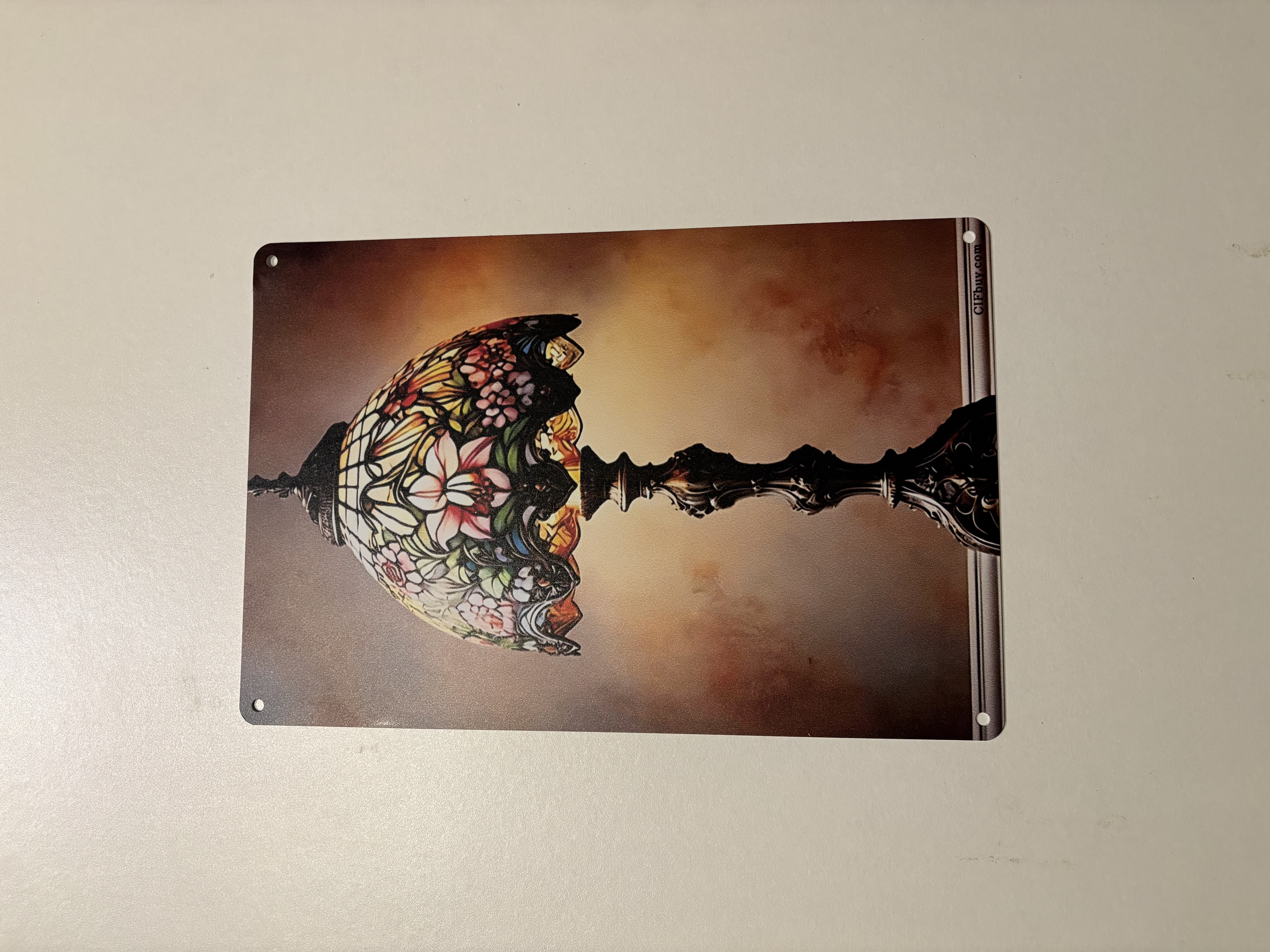 Tiffany lamp als Metalen muurplaat – foto 3 – kavel bij GSD Auctions, Zoeterwoude