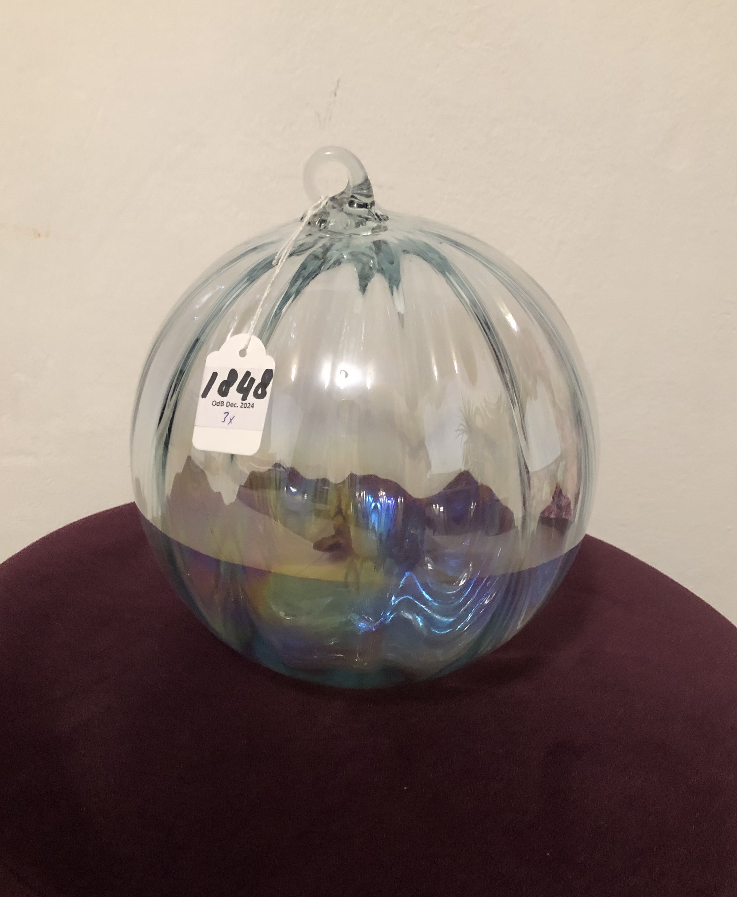 Vaas en bal – foto 11 – kavel bij GSD Auctions, Zoeterwoude