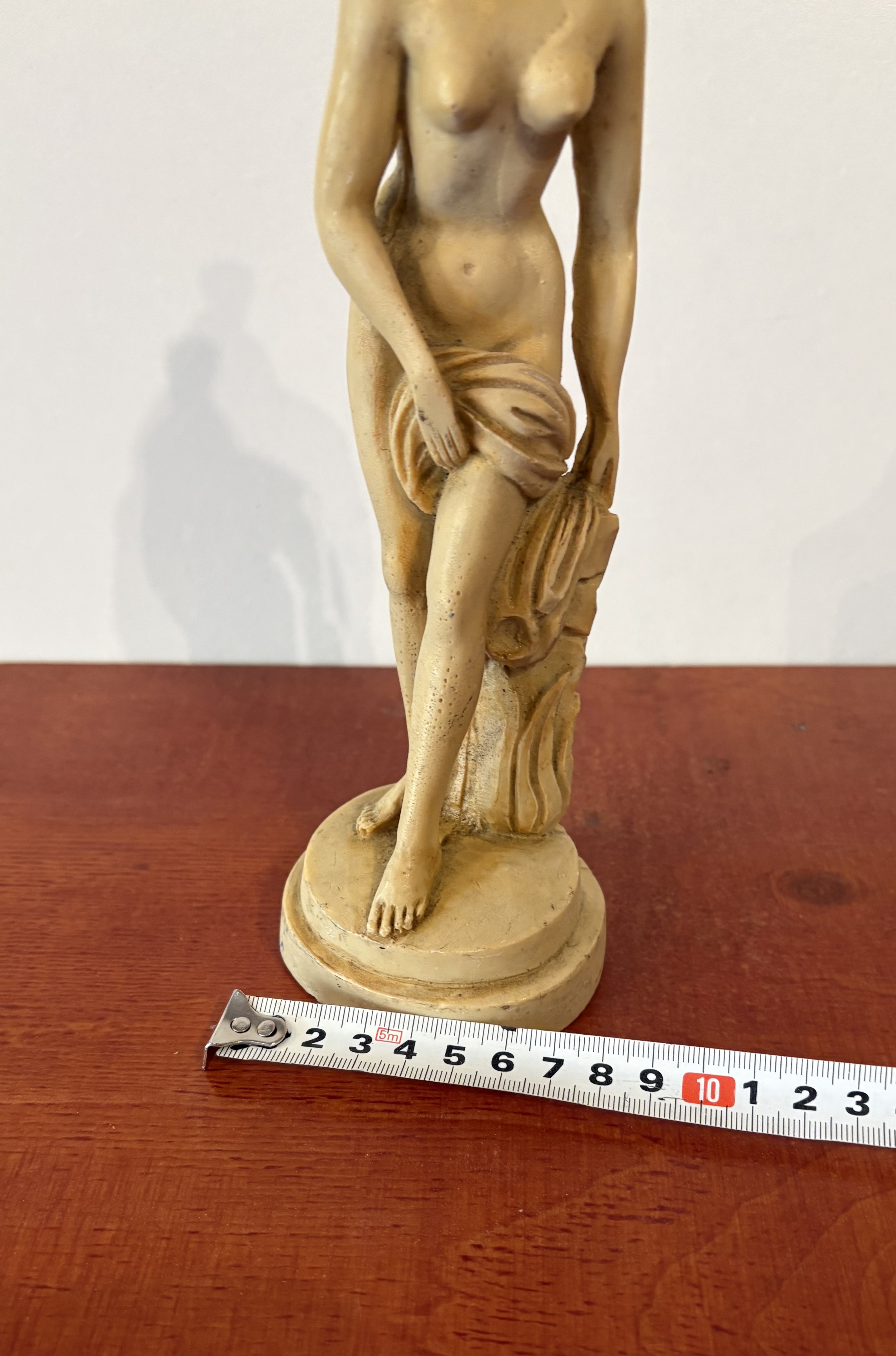Een klassieke beeld van een naakte vrouw – foto 3 – kavel bij GSD Auctions, Zoeterwoude