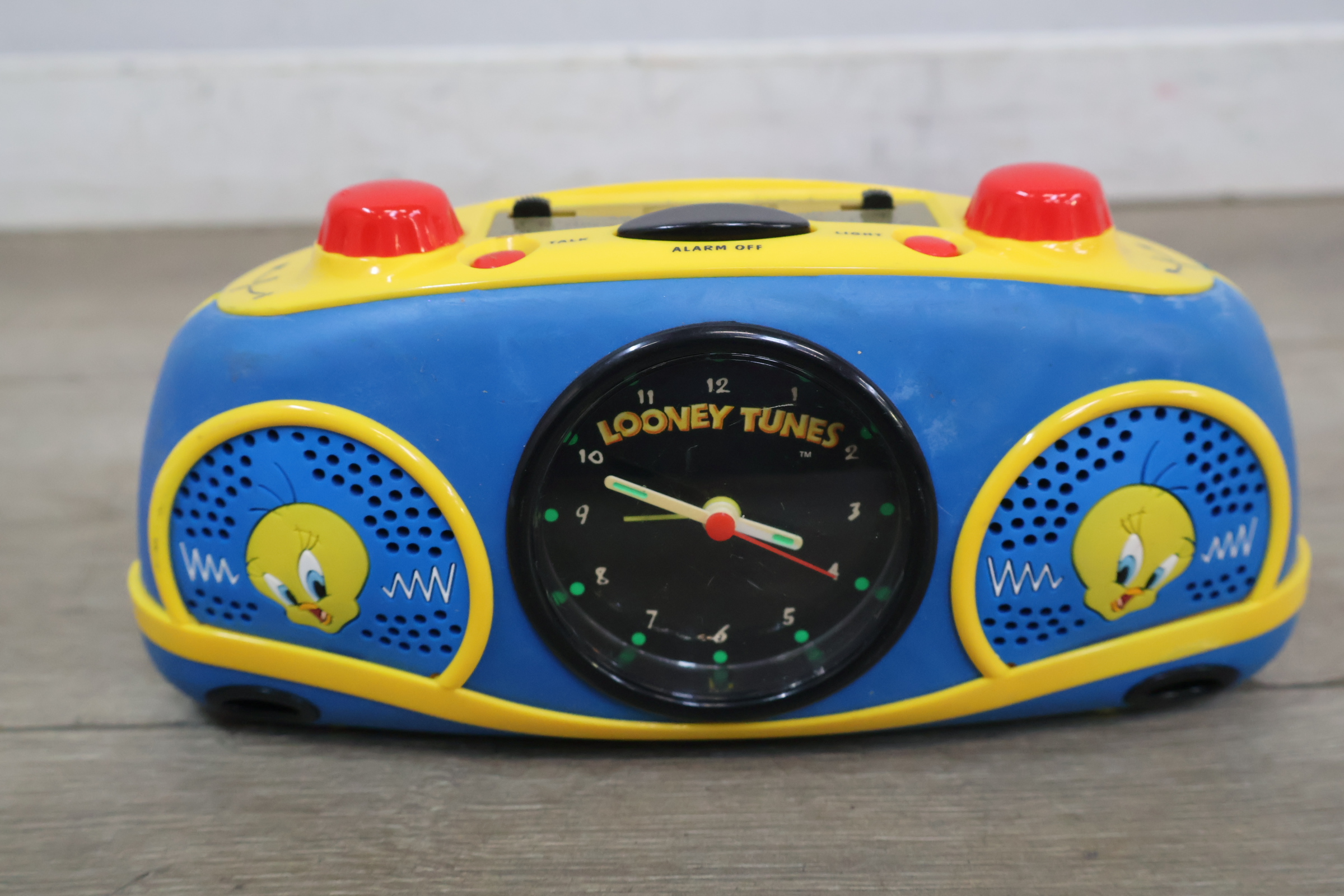 Looney Tunes kinderwekker met radio' – foto 3 – kavel bij GSD Auctions, Zoeterwoude