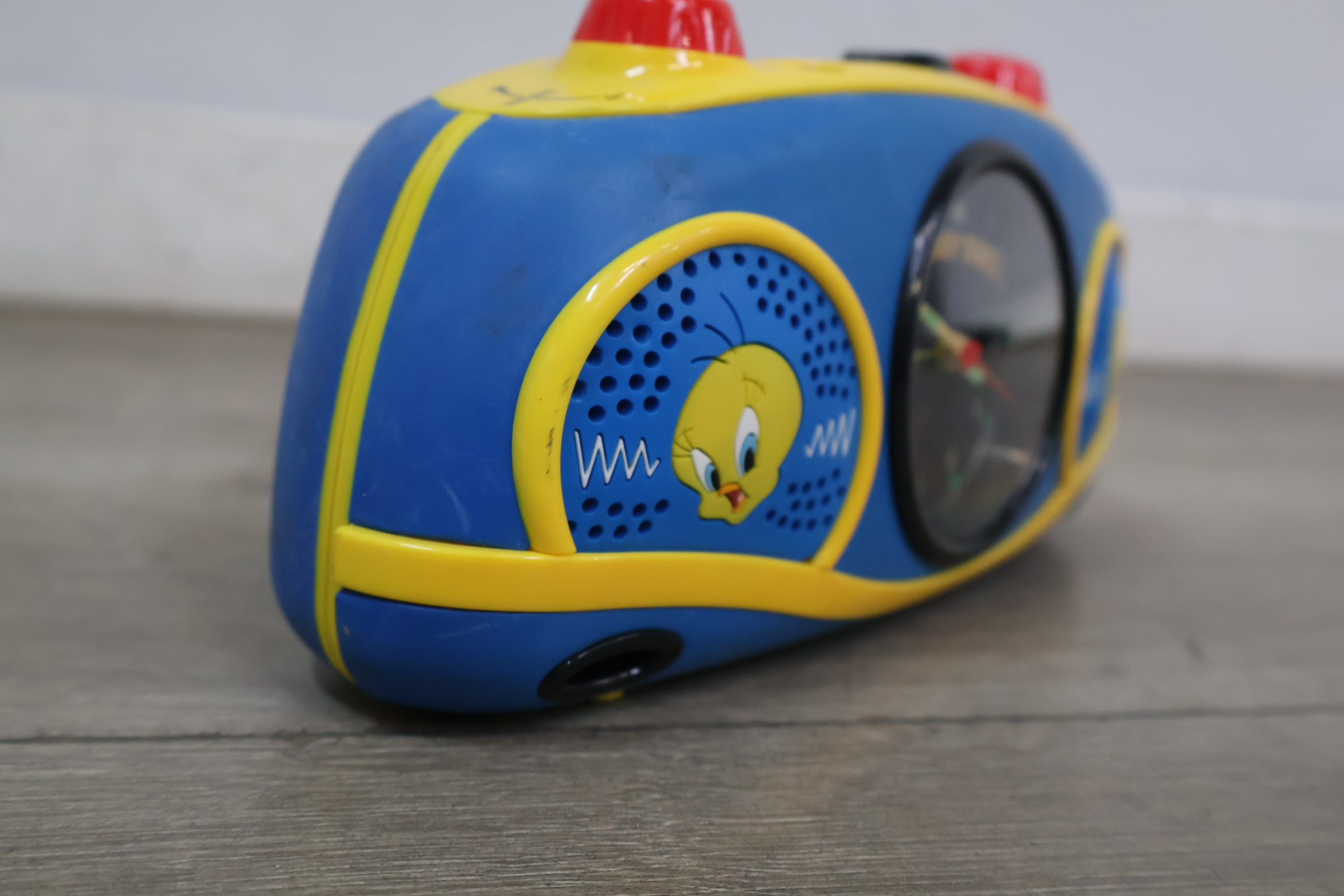 Looney Tunes kinderwekker met radio' – foto 6 – kavel bij GSD Auctions, Zoeterwoude