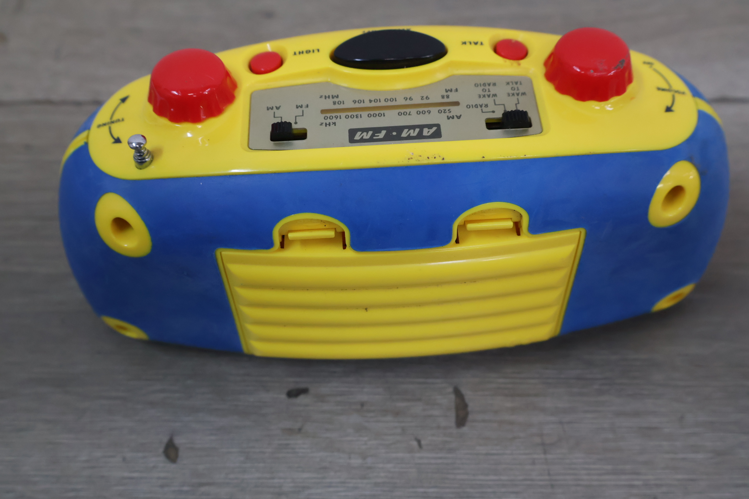 Looney Tunes kinderwekker met radio' – foto 8 – kavel bij GSD Auctions, Zoeterwoude