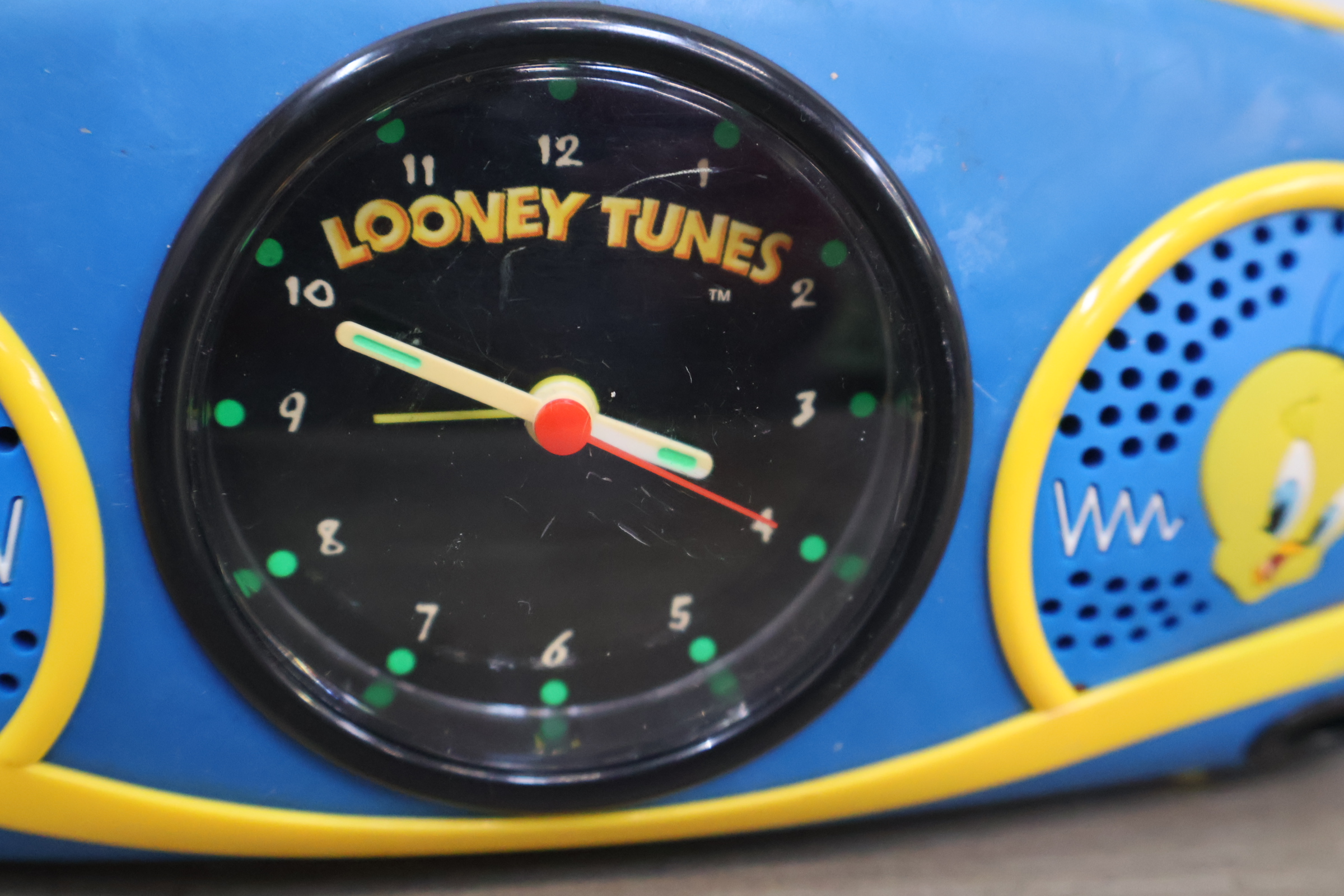 Looney Tunes kinderwekker met radio' – foto 11 – kavel bij GSD Auctions, Zoeterwoude