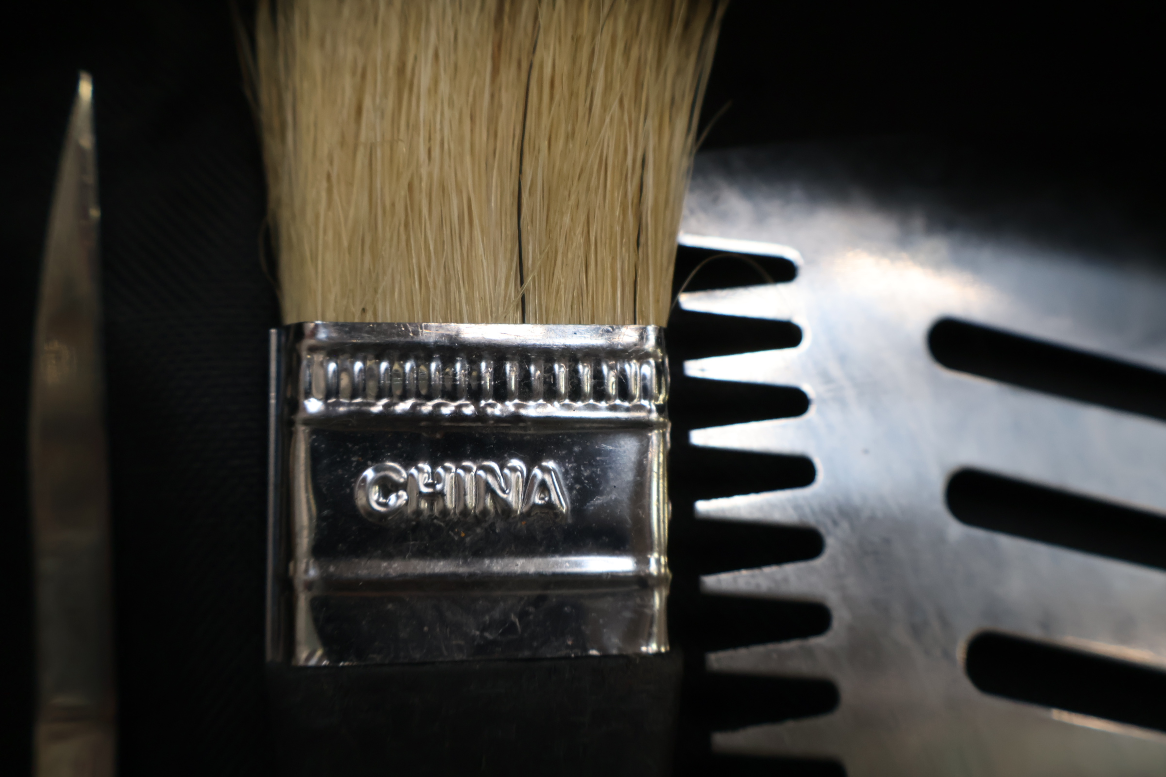 Set BBQ gereedschap en spiesen' – foto 9 – kavel bij GSD Auctions, Zoeterwoude