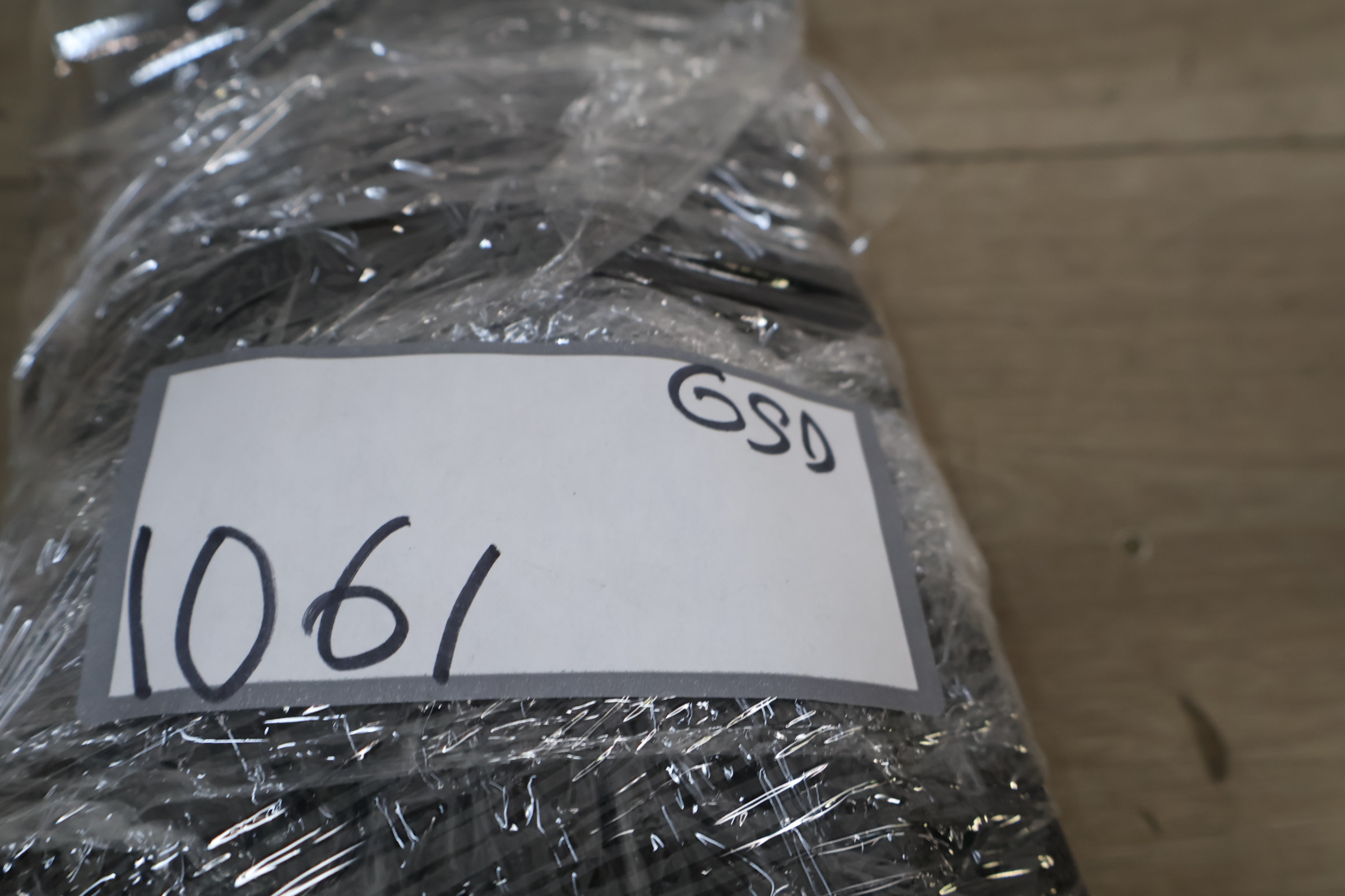 Set BBQ gereedschap en spiesen' – foto 13 – kavel bij GSD Auctions, Zoeterwoude