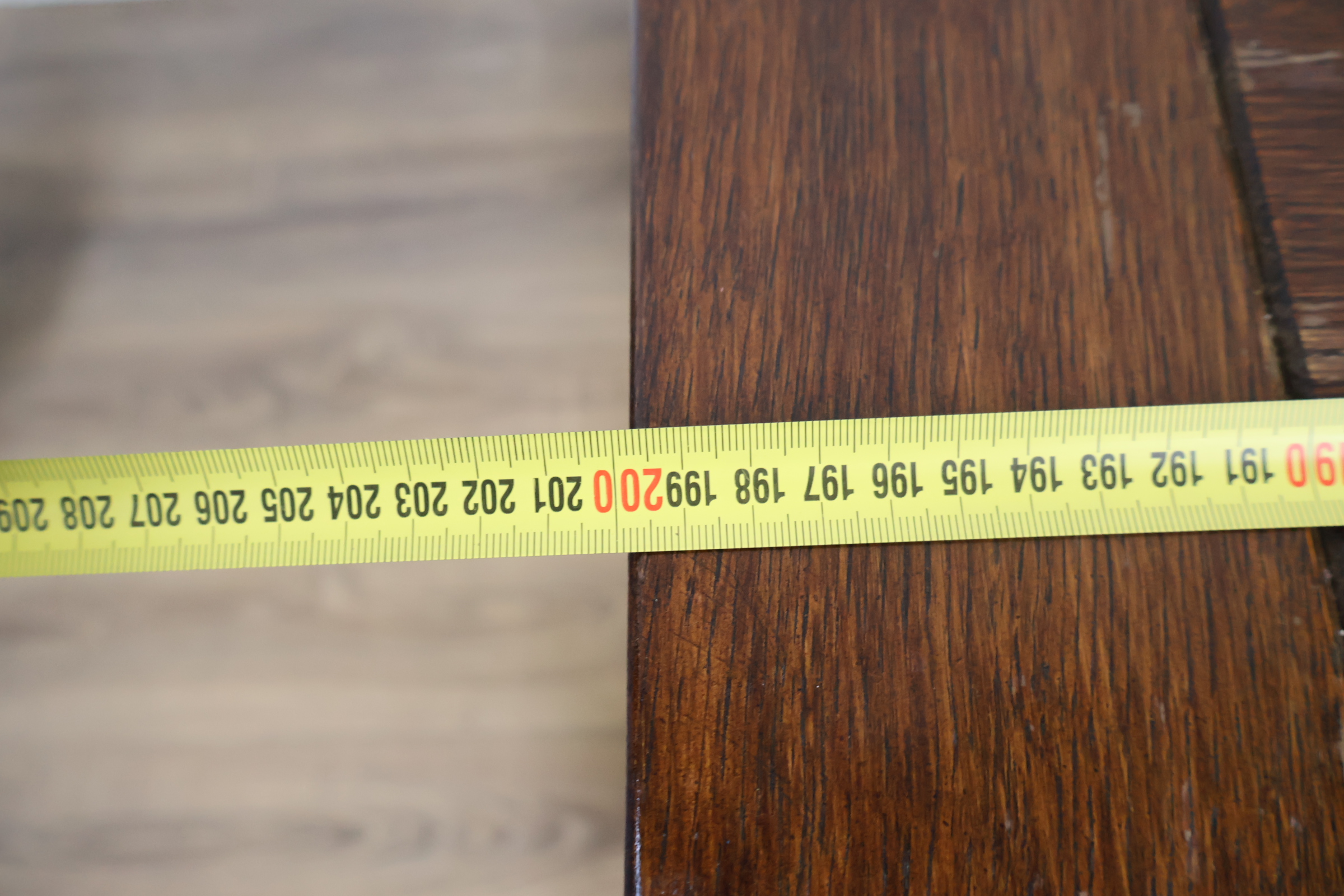 Houten eettafel - 200 CM' – foto 14 – kavel bij GSD Auctions, Zoeterwoude