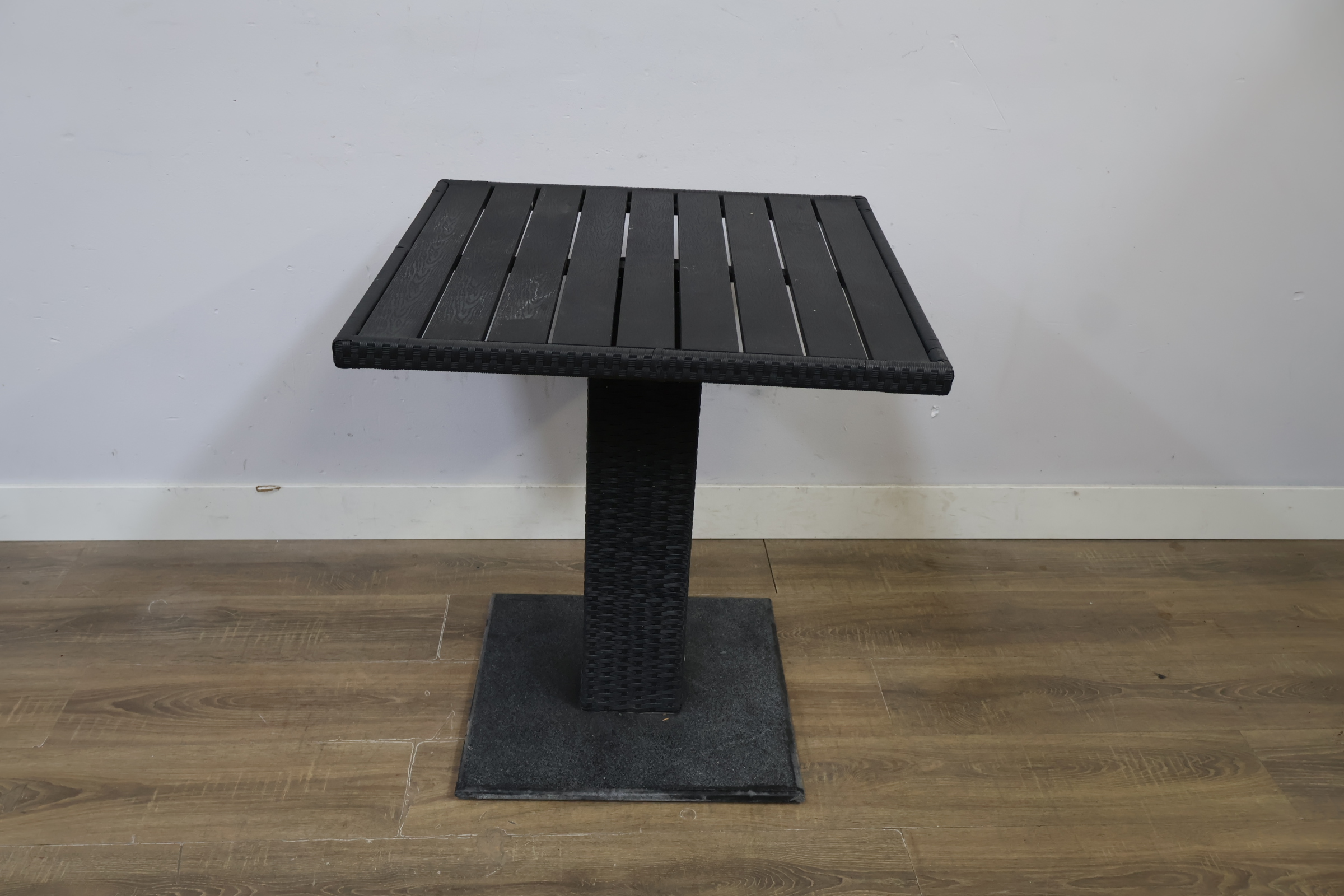 Tuintafel, Bistrotafel' – foto 11 – kavel bij GSD Auctions, Zoeterwoude