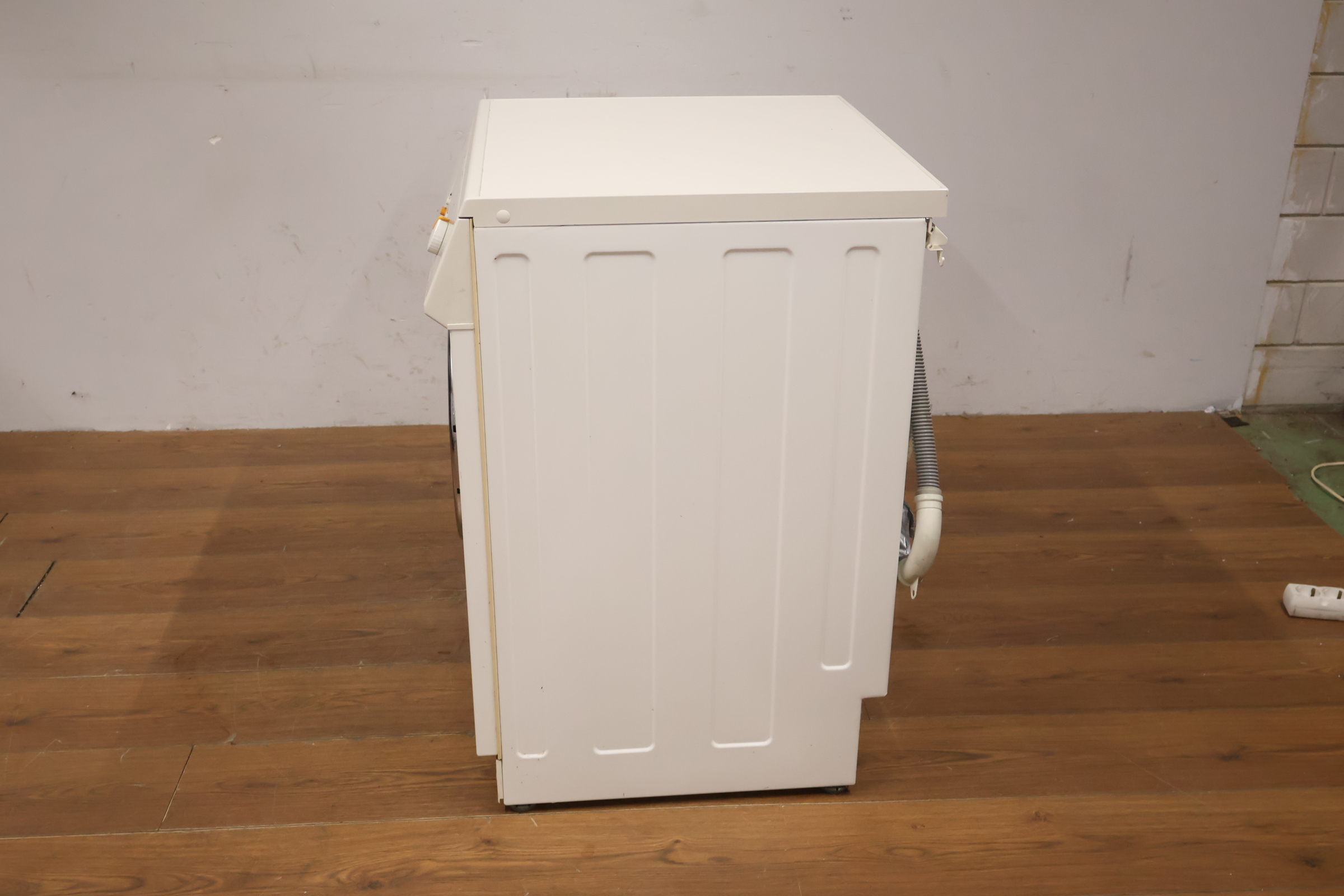 Miele Novotronic wasmachine' – foto 7 – kavel bij GSD Auctions, Zoeterwoude