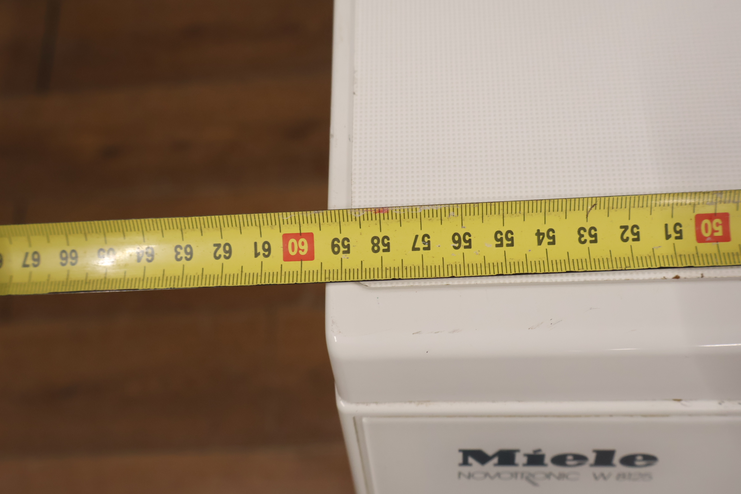 Miele Novotronic wasmachine' – foto 17 – kavel bij GSD Auctions, Zoeterwoude