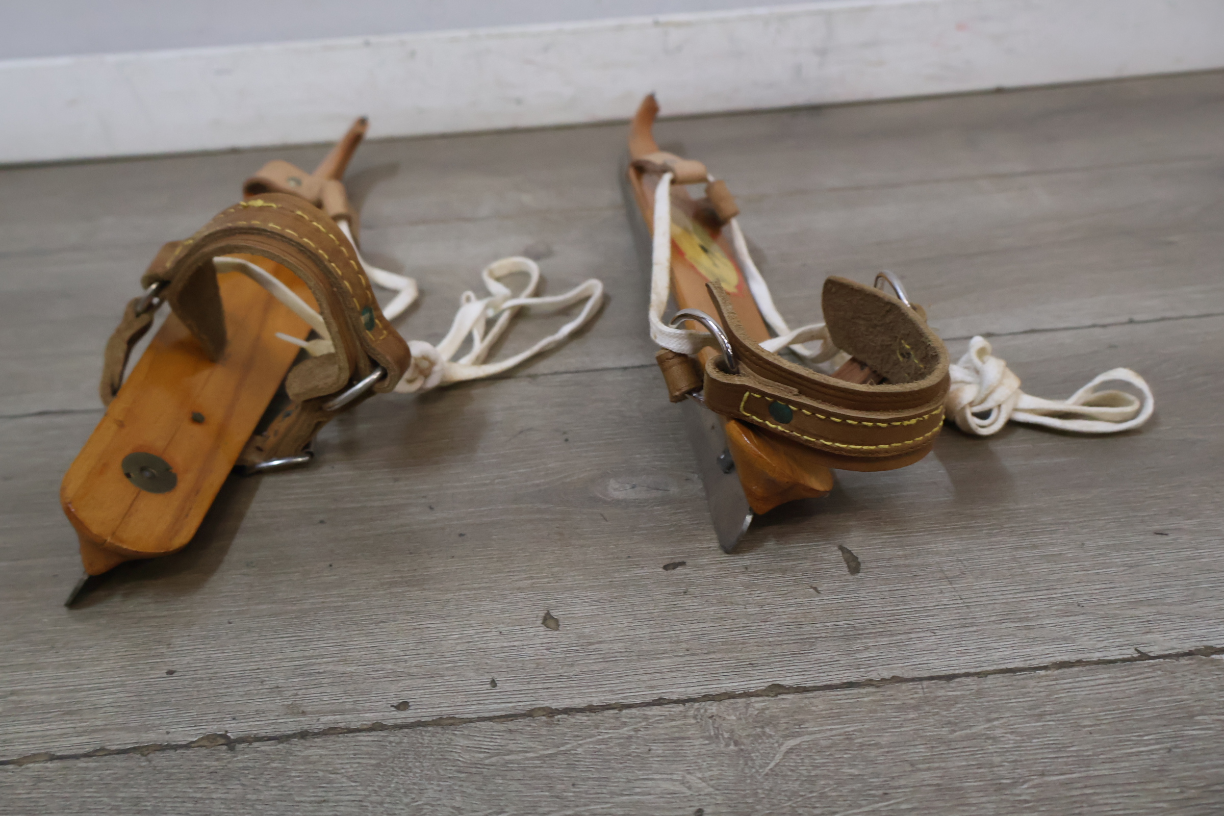 Set Friese Doorlopers' – foto 5 – kavel bij GSD Auctions, Zoeterwoude
