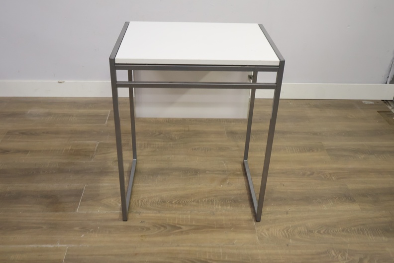 IKEA Moddus Tafel' – foto 9 – kavel bij GSD Auctions, Zoeterwoude