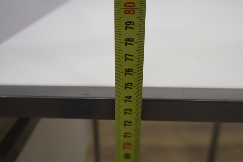 IKEA Moddus Tafel' – foto 15 – kavel bij GSD Auctions, Zoeterwoude