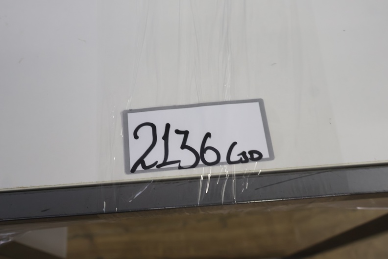 IKEA Moddus Tafel' – foto 17 – kavel bij GSD Auctions, Zoeterwoude