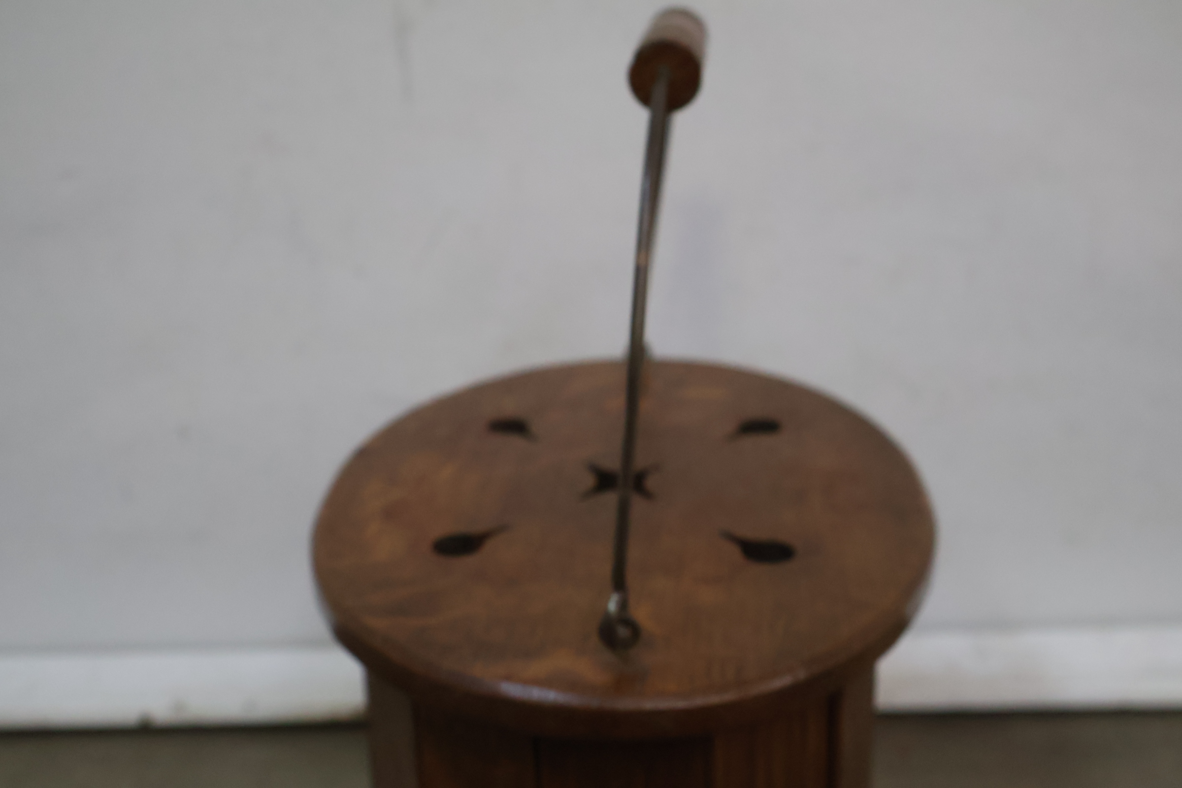 Vintage stoof' – foto 5 – kavel bij GSD Auctions, Zoeterwoude