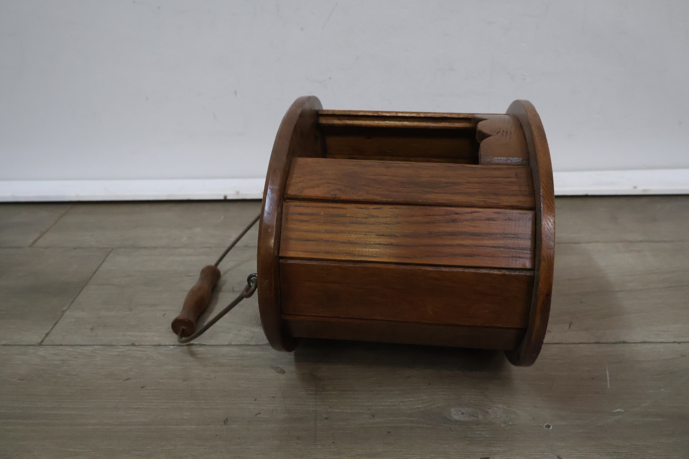 Vintage stoof' – foto 9 – kavel bij GSD Auctions, Zoeterwoude