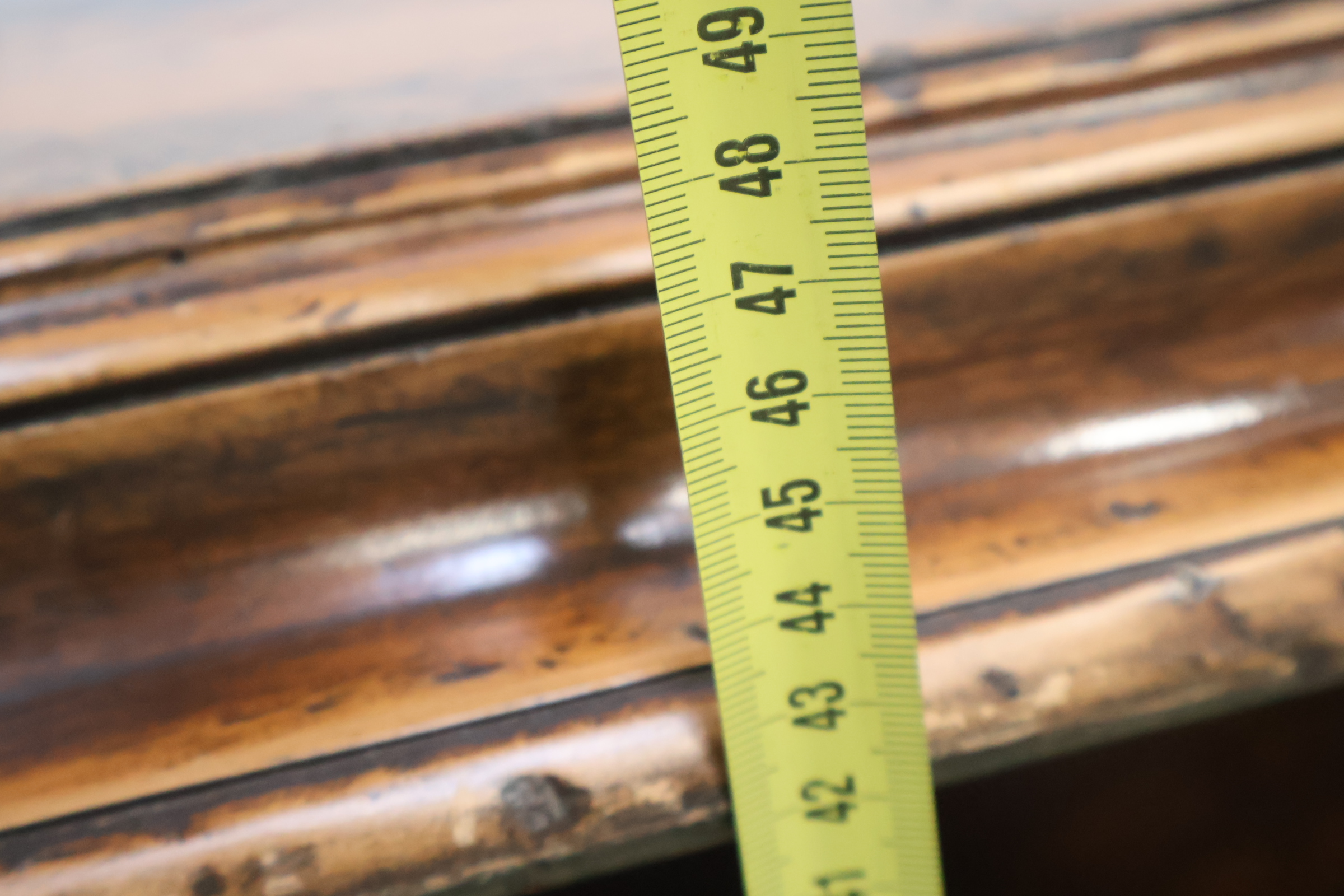 Wortelnotenhouten salontafel' – foto 14 – kavel bij GSD Auctions, Zoeterwoude