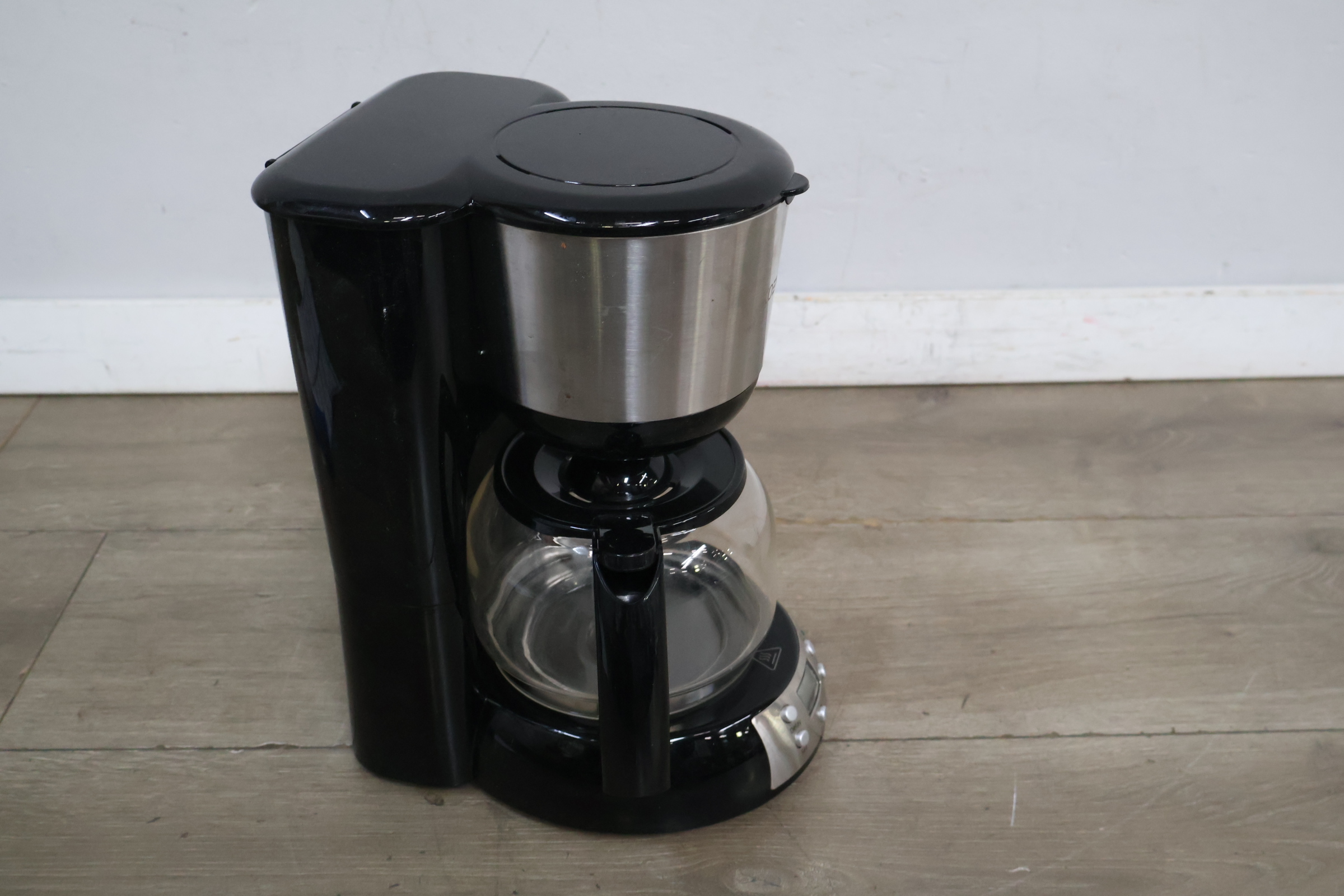 Bestron koffiezetapparaat met glazen kan' – foto 6 – kavel bij GSD Auctions, Zoeterwoude