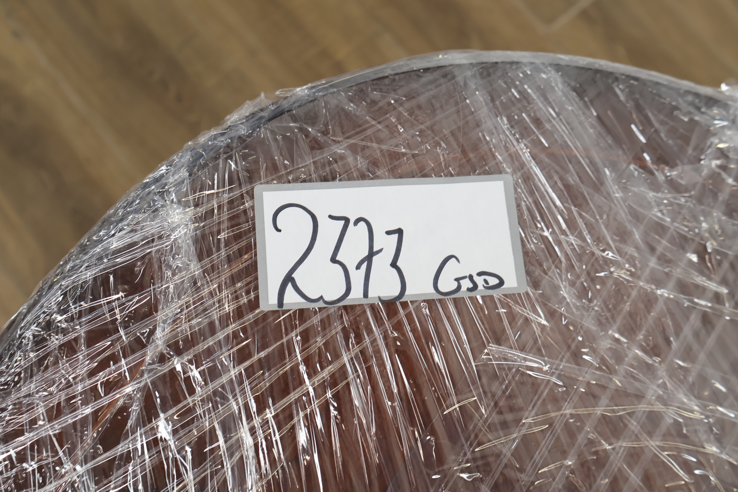 Ovale houten bijzettafel op wieltjes' – foto 16 – kavel bij GSD Auctions, Zoeterwoude