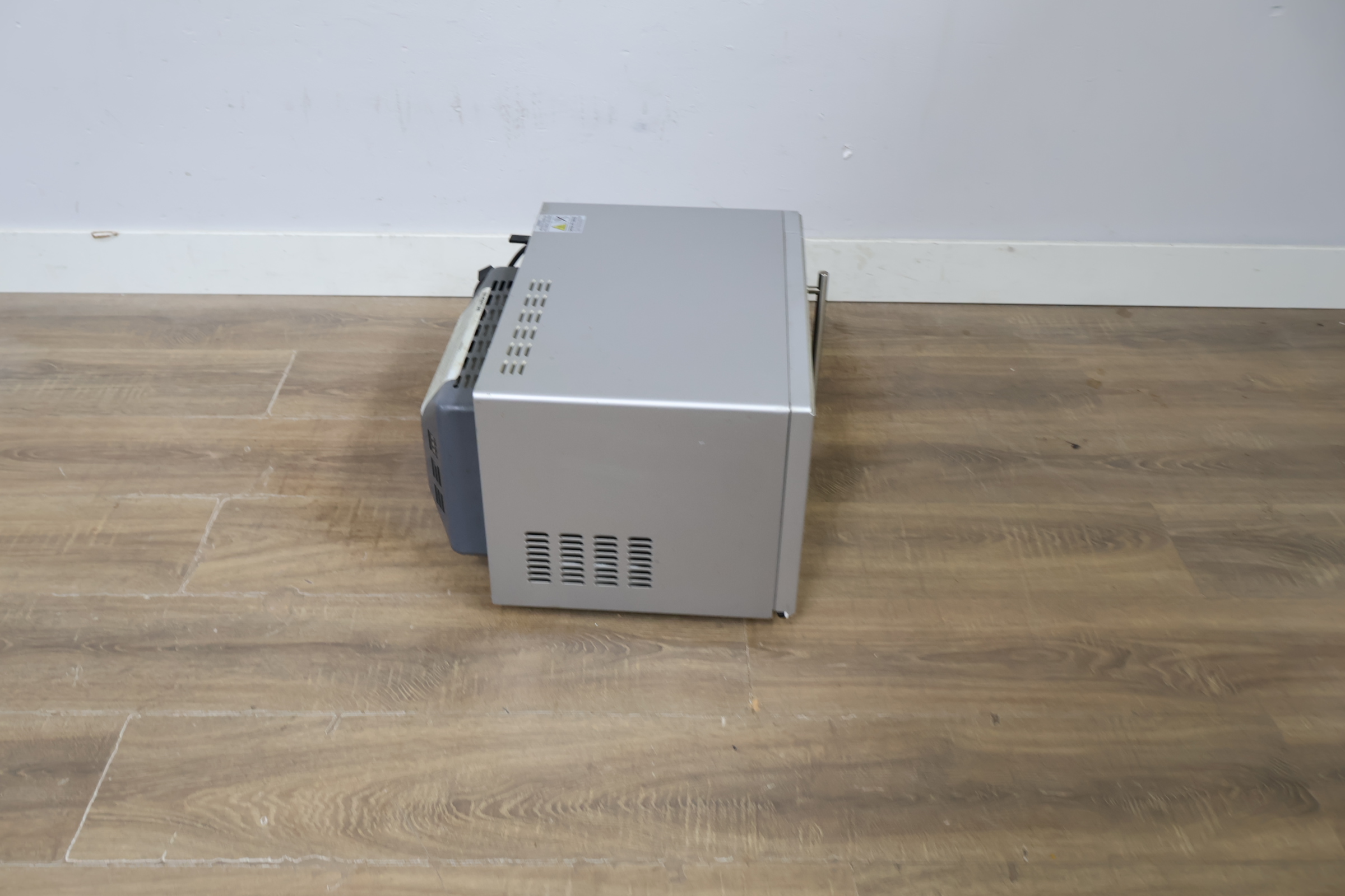 Inventum Combimagnetron' – foto 4 – kavel bij GSD Auctions, Zoeterwoude