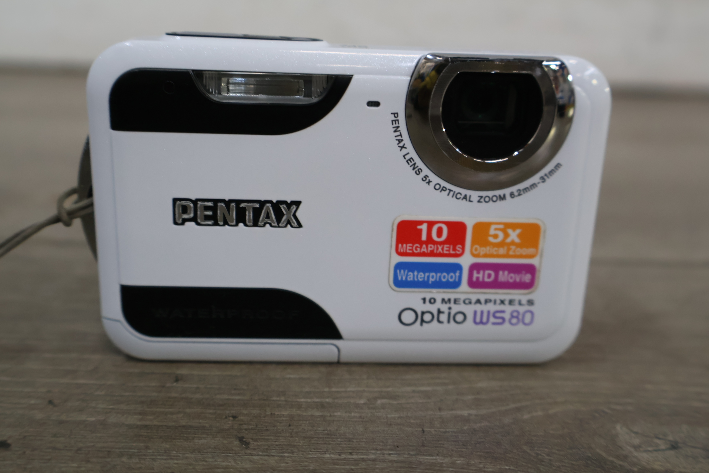 Pentax Optio WS80 digitale camera met rode opbergtas – foto 6 – kavel bij GSD Auctions, Zoeterwoude
