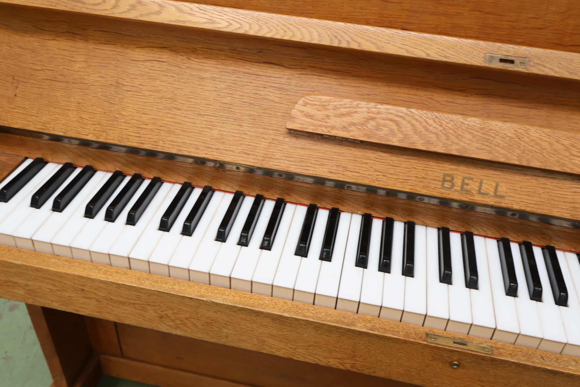 Bell Piano - Brijmen – foto 15 – kavel bij GSD Auctions, Zoeterwoude