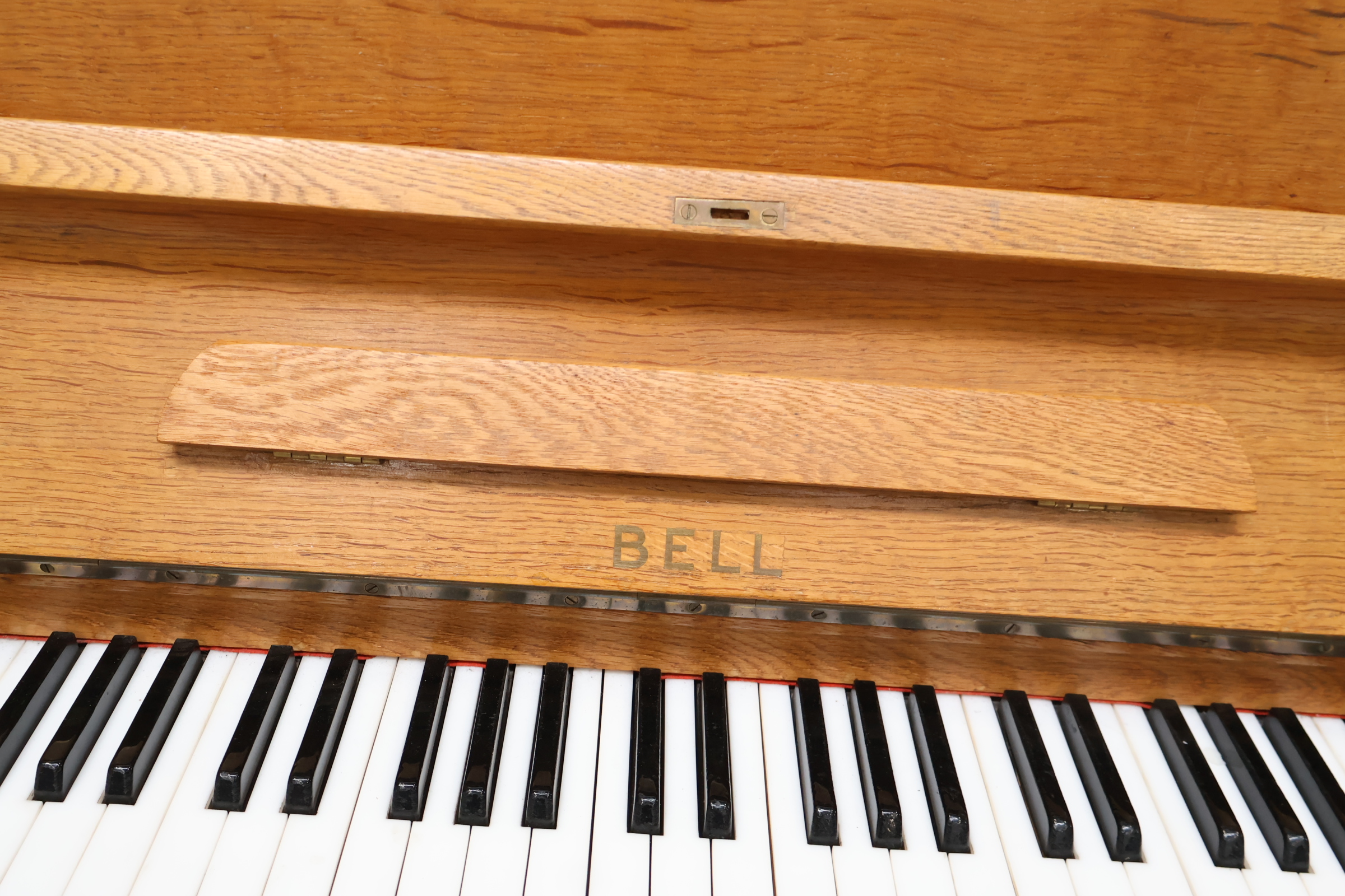 Bell Piano - Brijmen – foto 17 – kavel bij GSD Auctions, Zoeterwoude