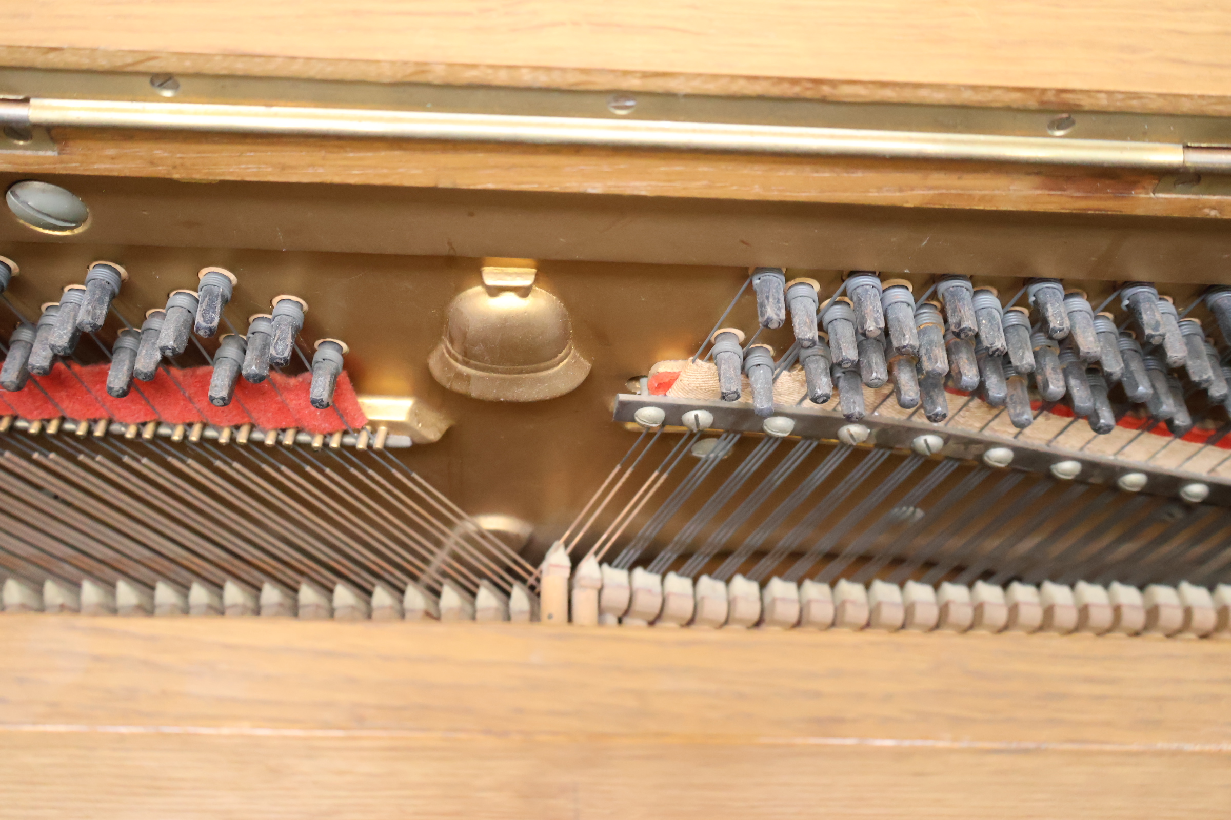 Bell Piano - Brijmen – foto 19 – kavel bij GSD Auctions, Zoeterwoude