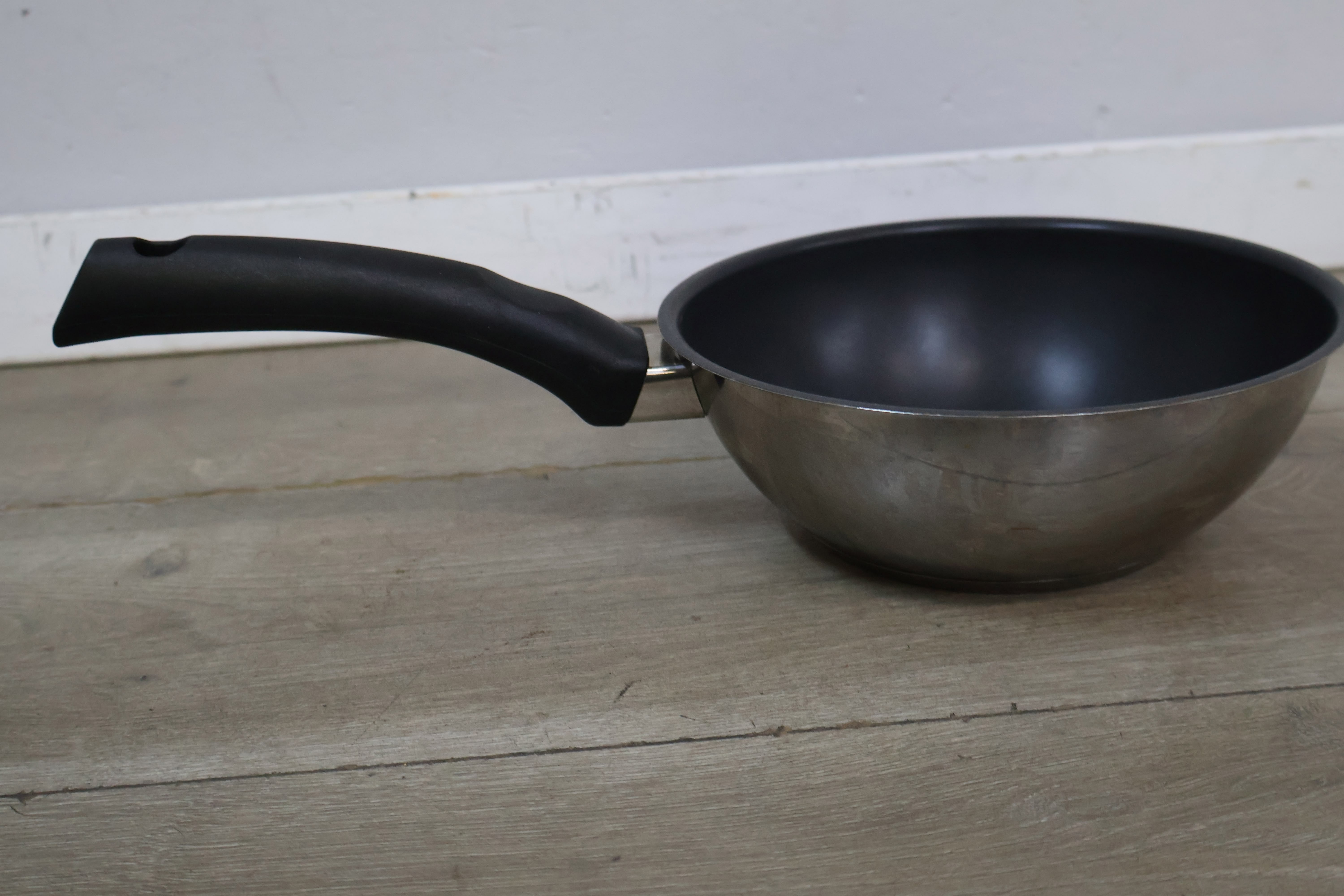 1 Grillpan & 1 Wok & 1 Koekenpan - Hackman, Bernes' – foto 9 – kavel bij GSD Auctions, Zoeterwoude