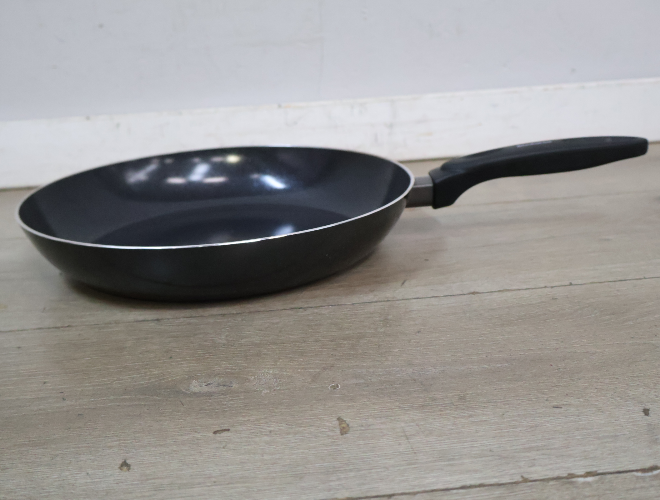 Set van twee pannen - Brabantia – foto 5 – kavel bij GSD Auctions, Zoeterwoude