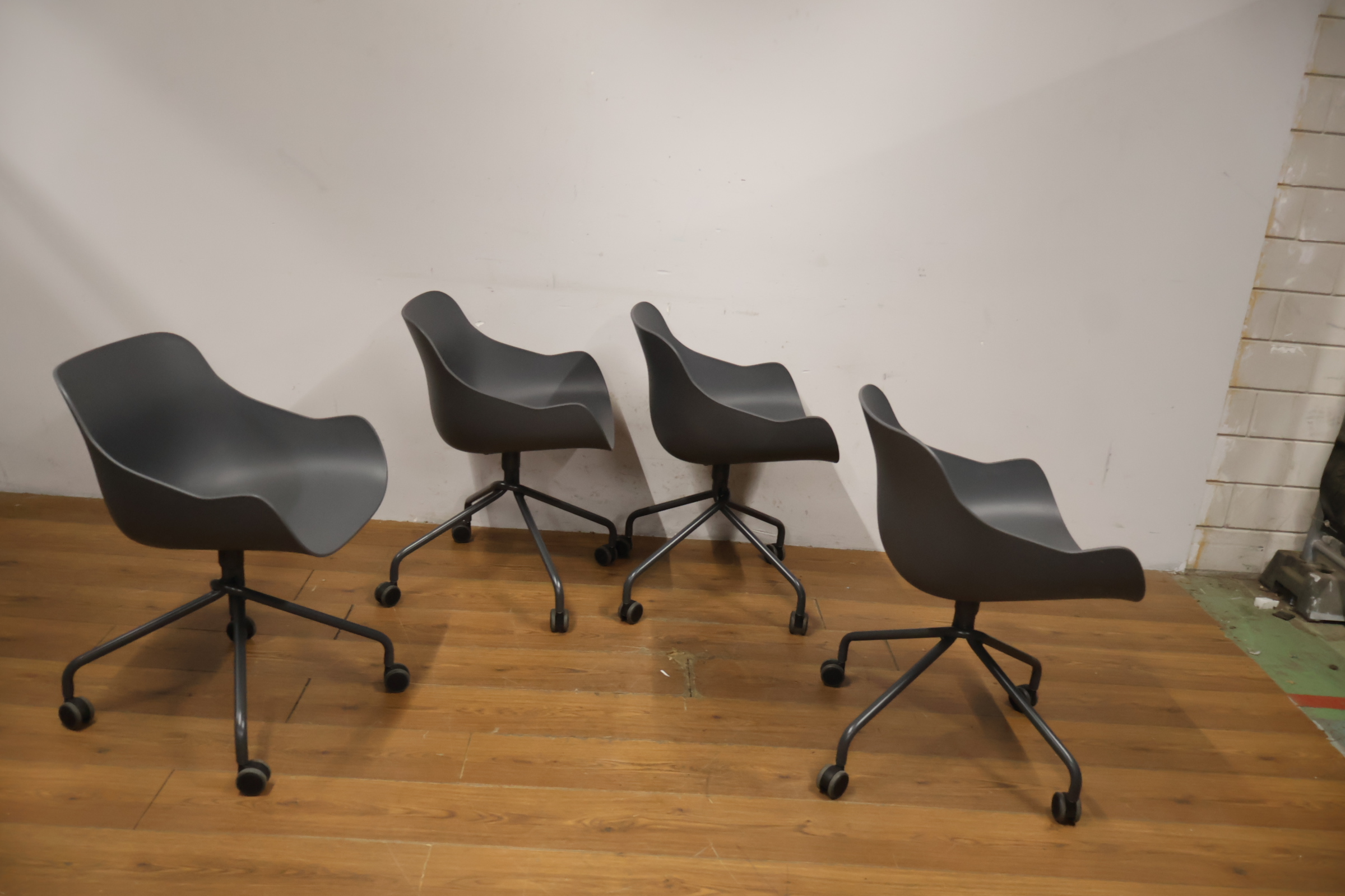 4 Designer stoelen - MDD Baltic Chairs by Krystian Kowaski – foto 3 – kavel bij GSD Auctions, Zoeterwoude